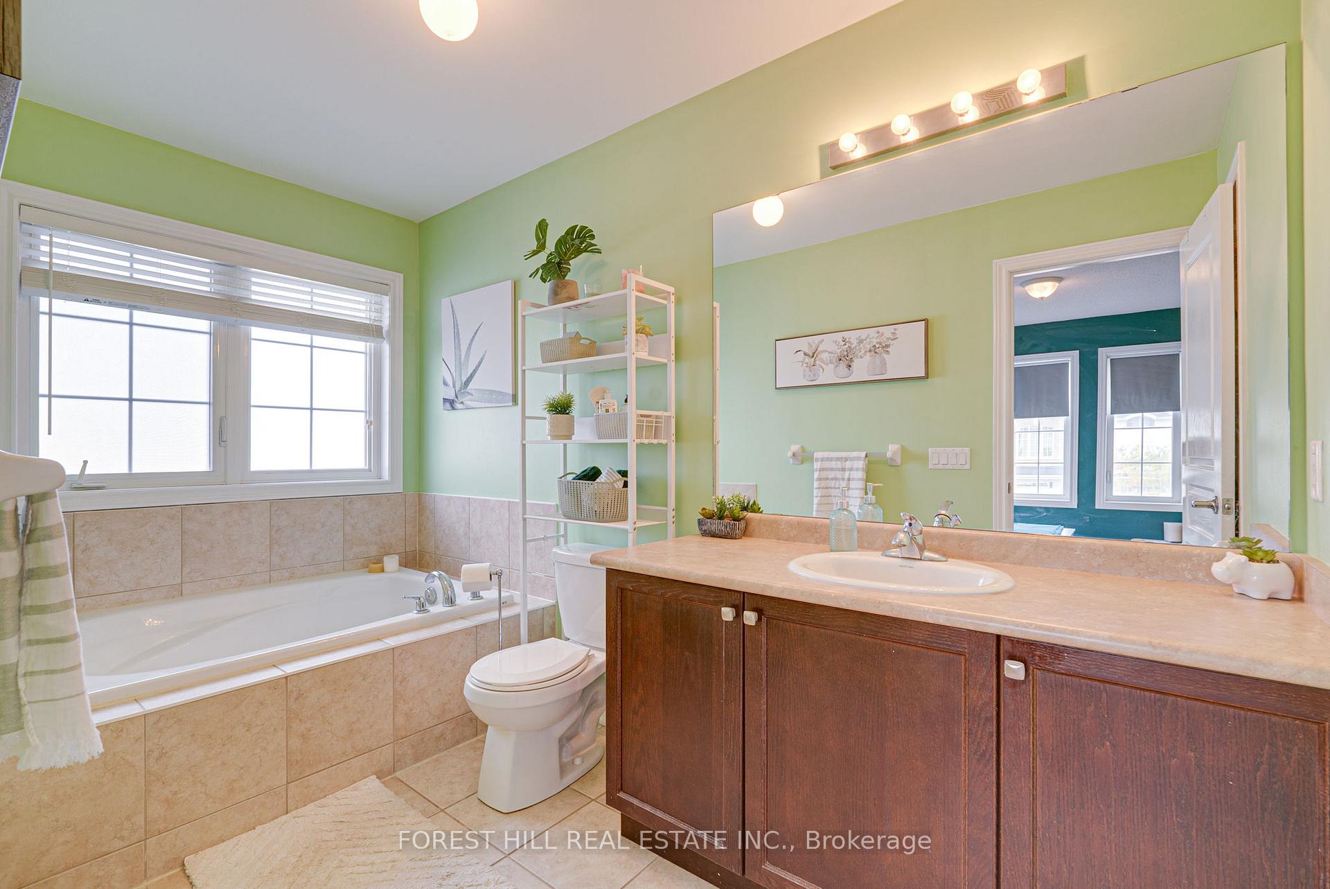 Photo 11 of 701 Cook Crescent, Shelburne — HOMEH