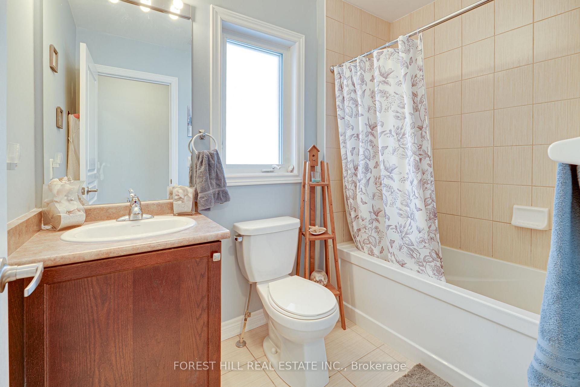 Photo 20 of 701 Cook Crescent, Shelburne — HOMEH
