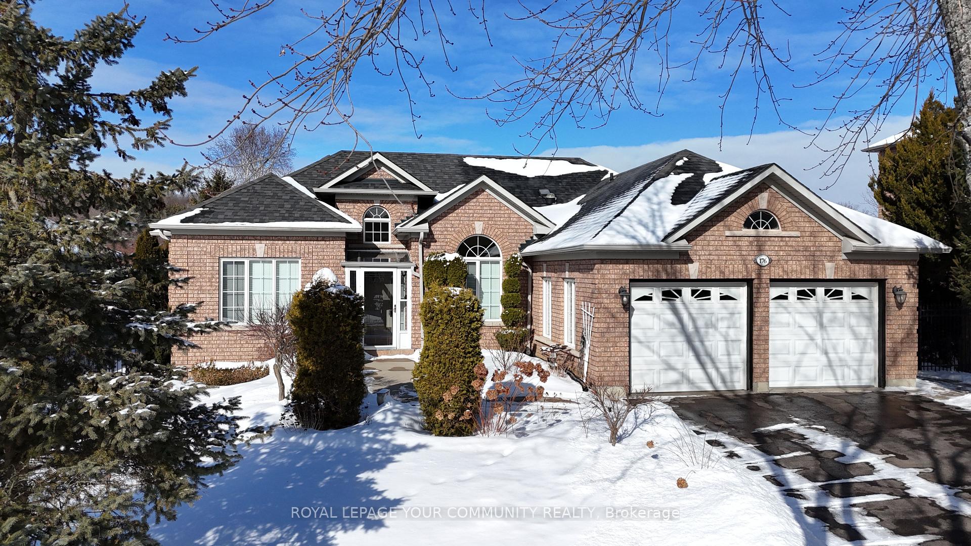 Front of 176 Laurentian Boulevard