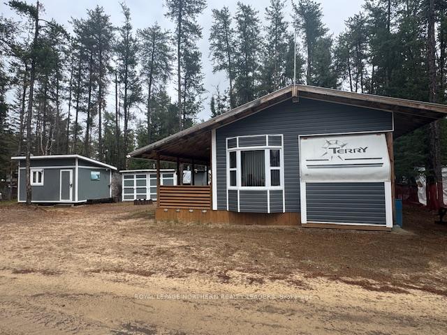 Front of 626/628 Mattagami Lake