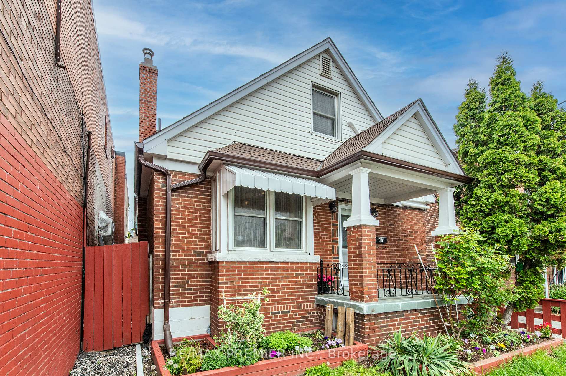 Front of 349 Kipling Avenue