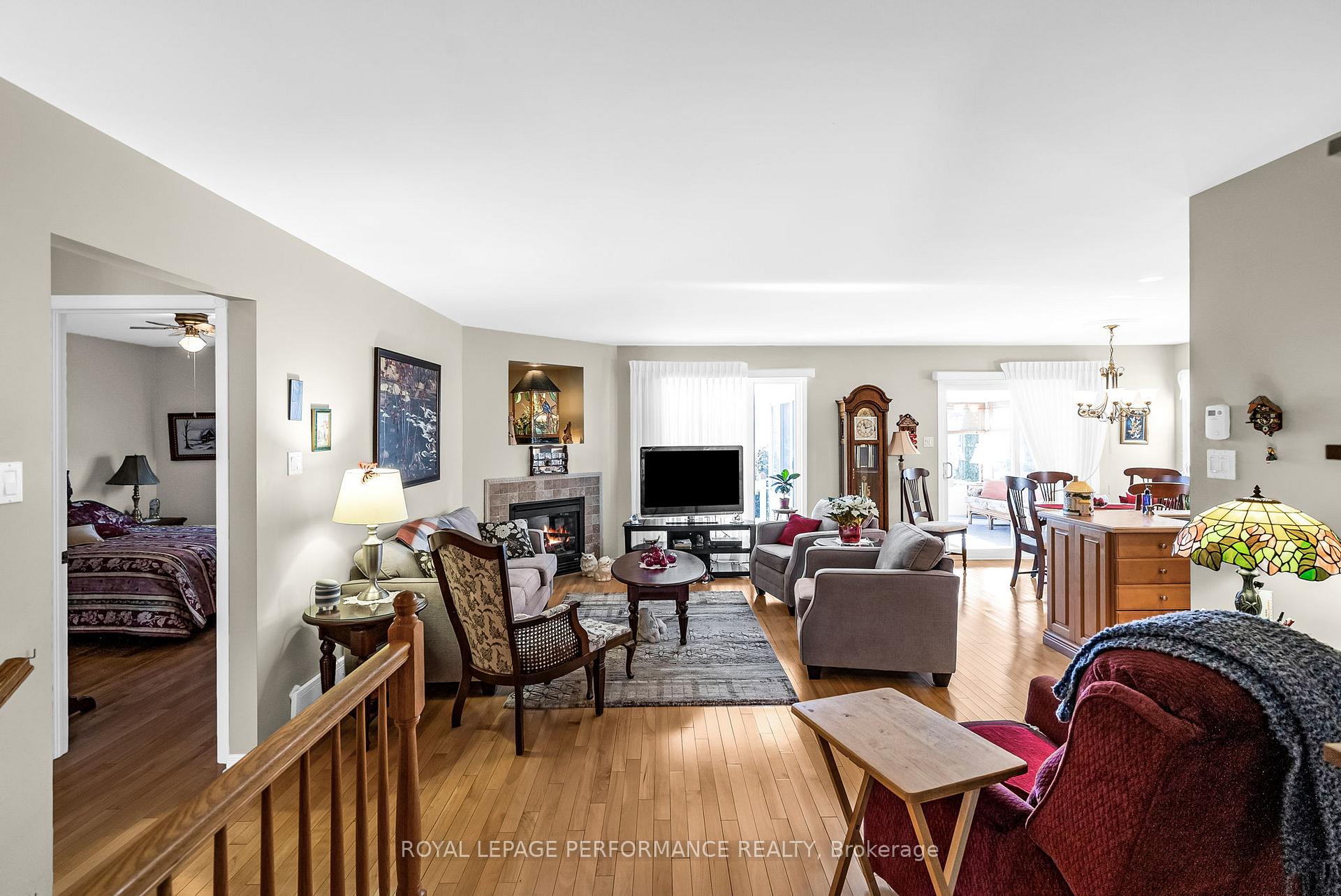 Photo 14 of 2029 Concorde Avenue, Cornwall — HOMEH