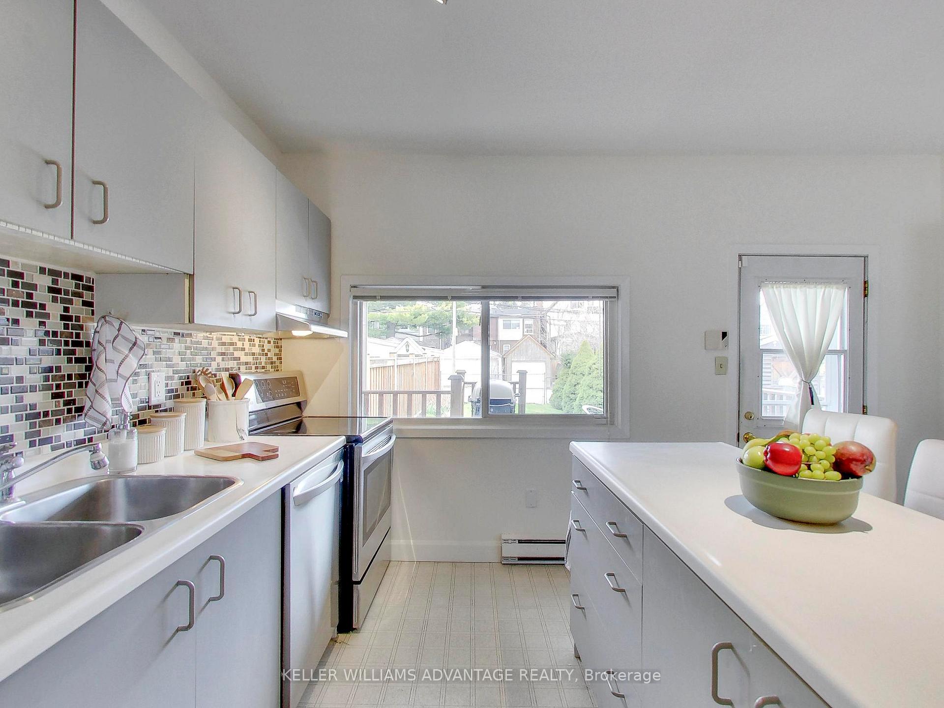 Photo 16 of 119 Chester Avenue, Toronto, Playter Estates-Danforth — HOMEH