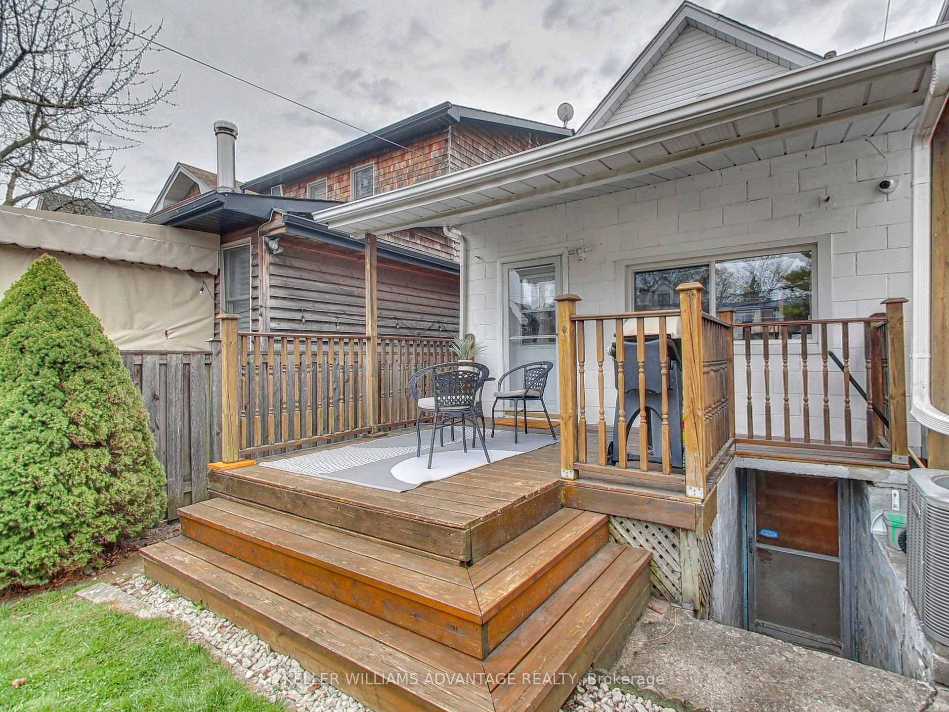 Photo 44 of 119 Chester Avenue, Toronto, Playter Estates-Danforth — HOMEH