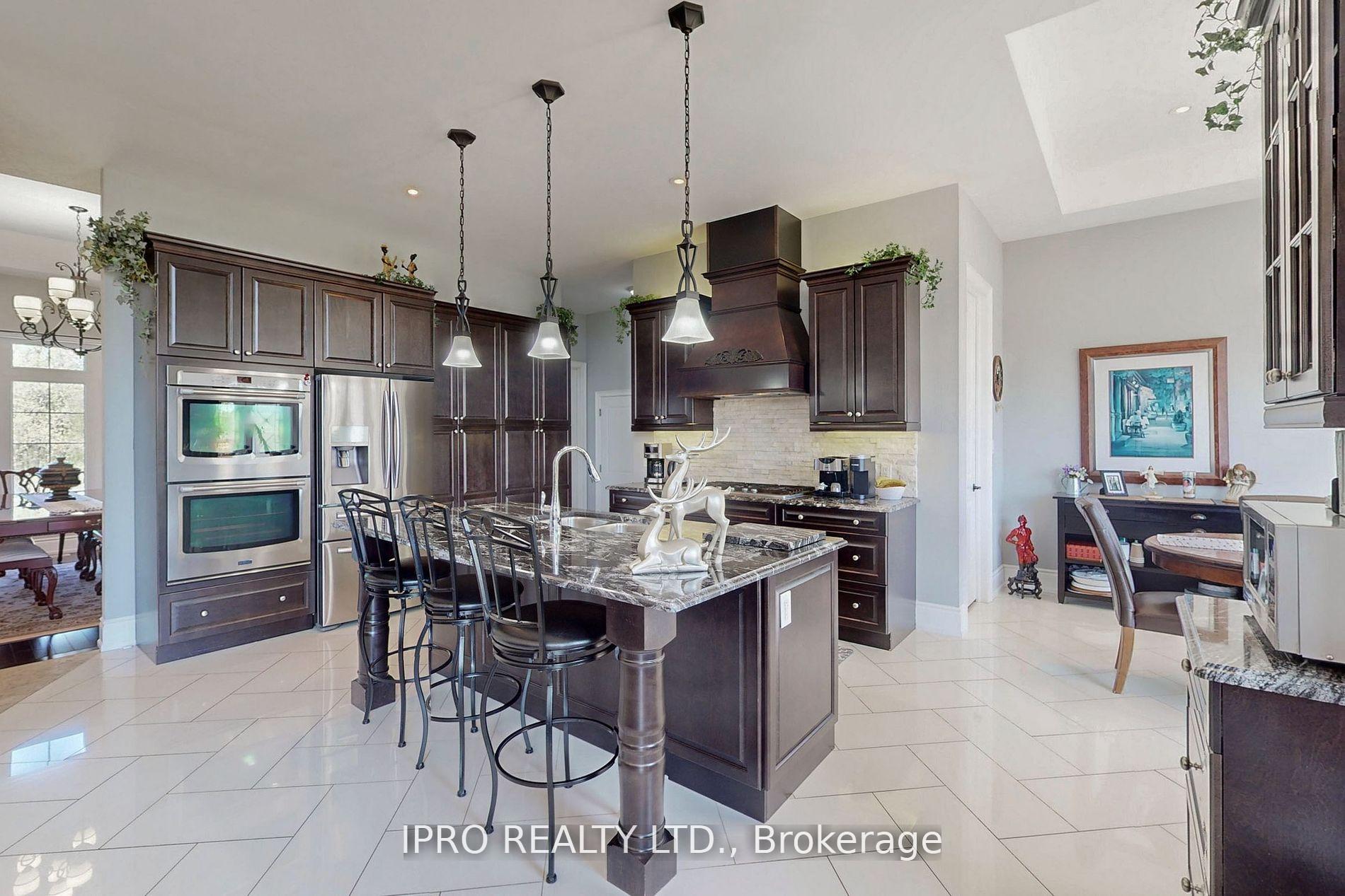 Photo 12 of 705 Lake Ridge Road S, Whitby, Rural Whitby — HOMEH