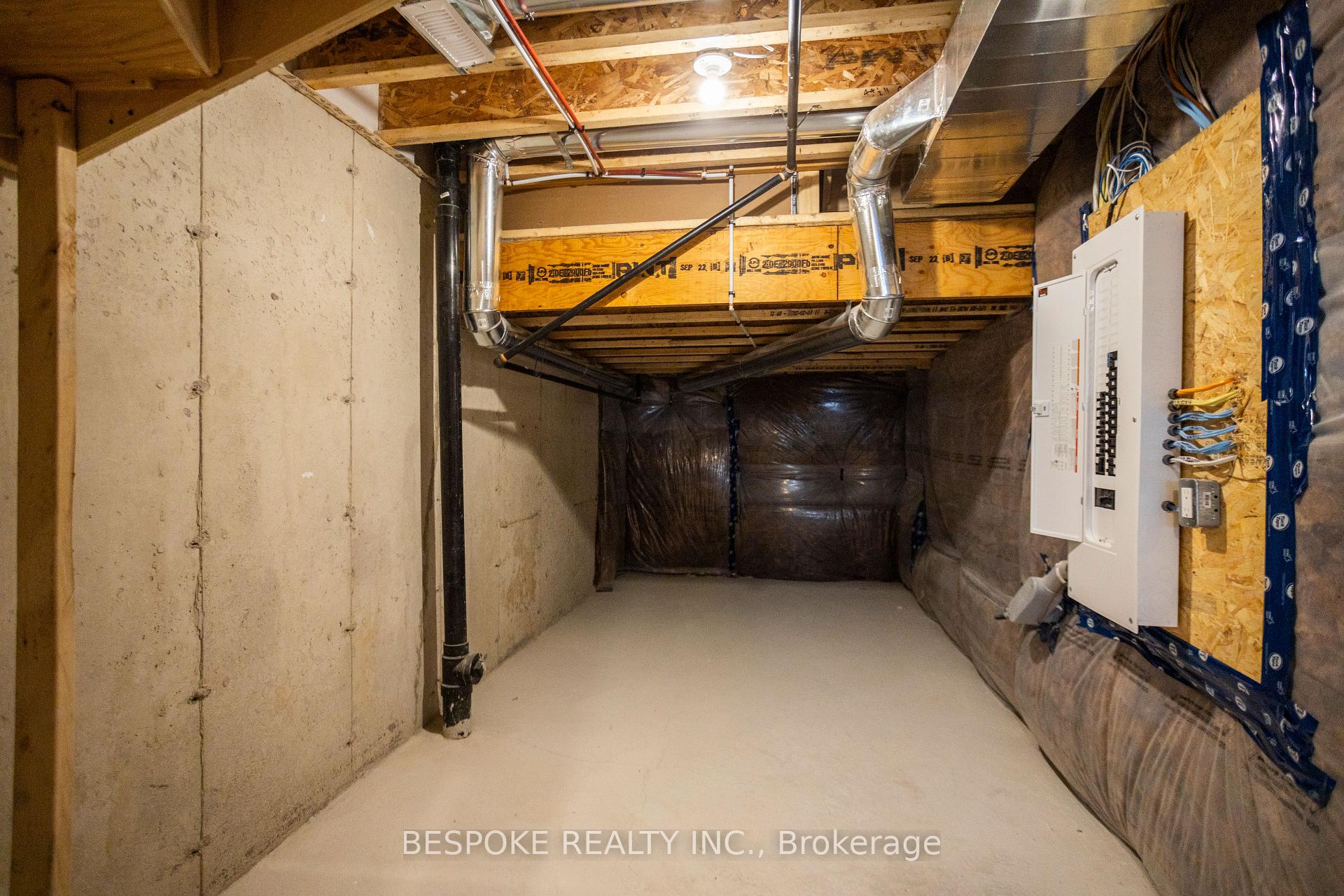 Photo 36 of 120 Robin Trail, Scugog, Port Perry — HOMEH