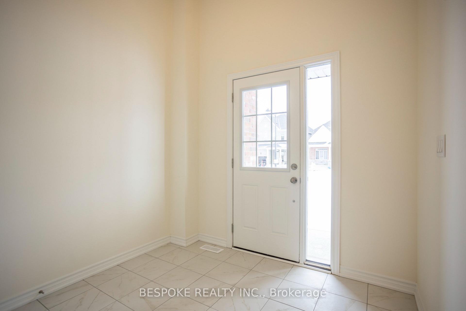 Photo 32 of 120 Robin Trail, Scugog, Port Perry — HOMEH