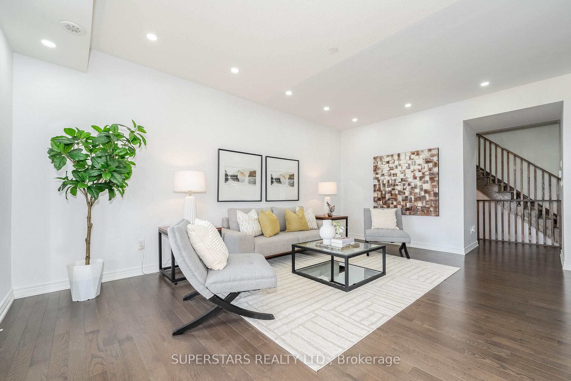 Photo 21 of 11 Luzon Avenue, Markham, Box Grove — HOMEH