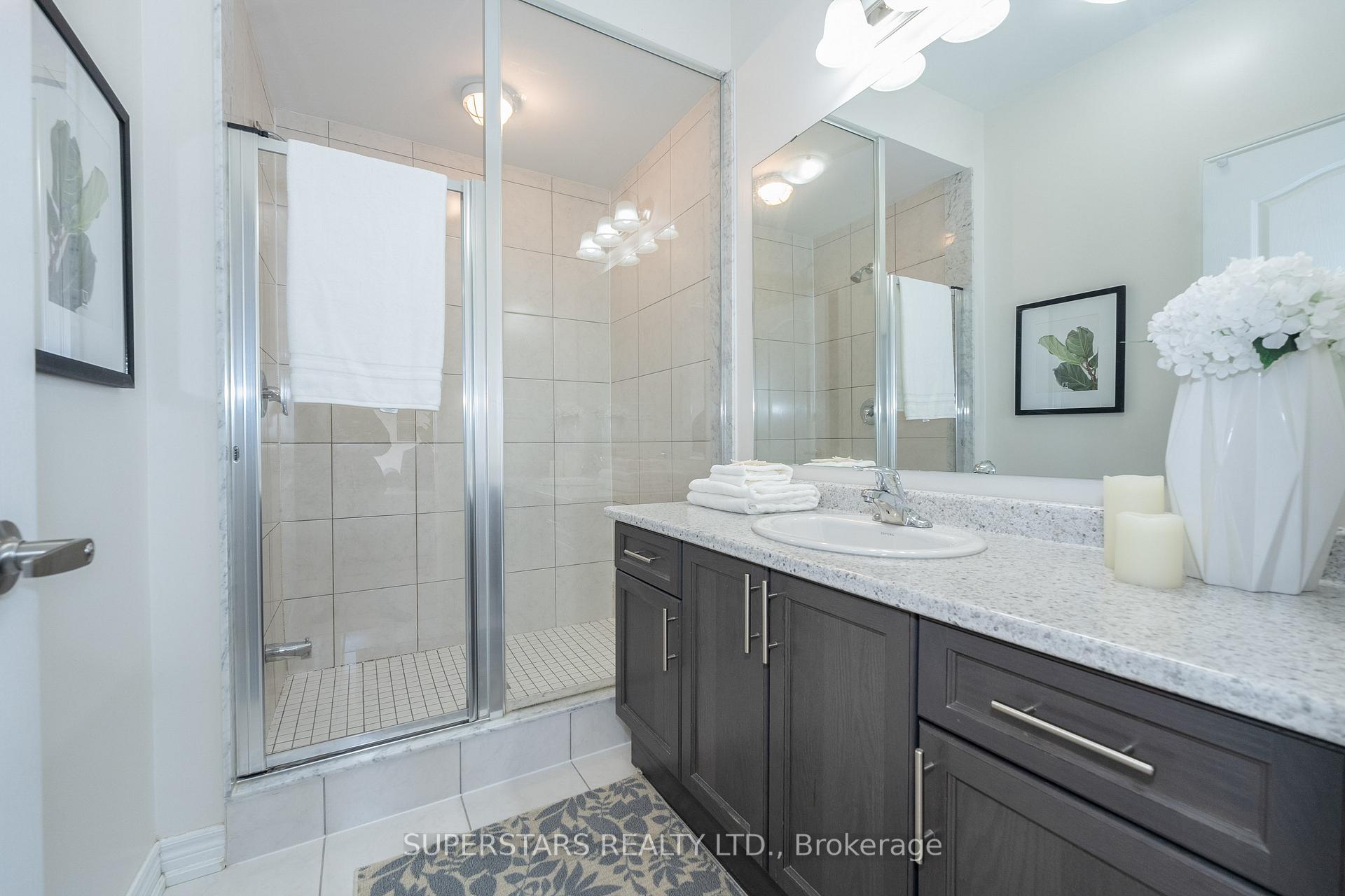Photo 9 of 11 Luzon Avenue, Markham, Box Grove — HOMEH