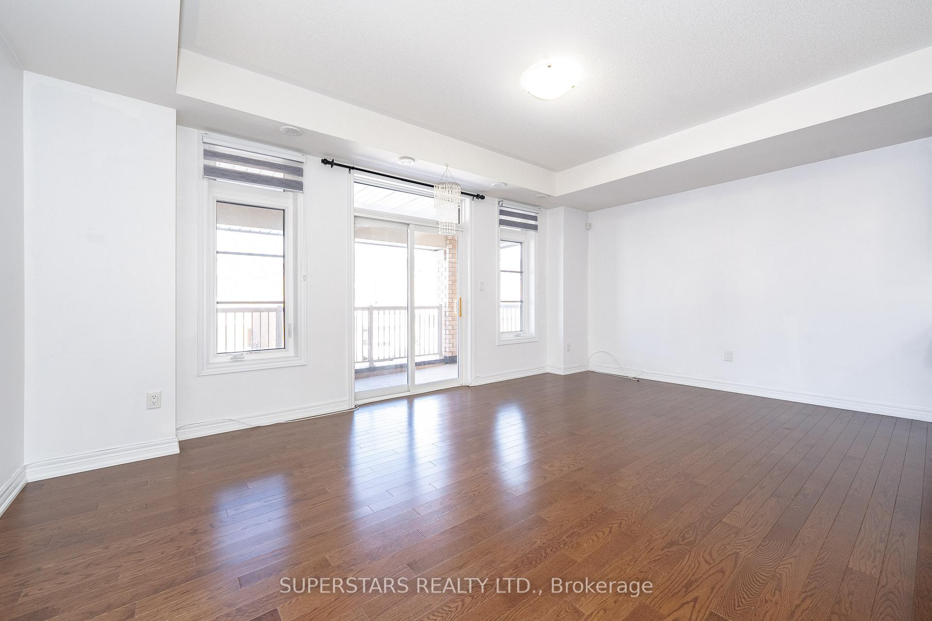 Photo 14 of 11 Luzon Avenue, Markham, Box Grove — HOMEH