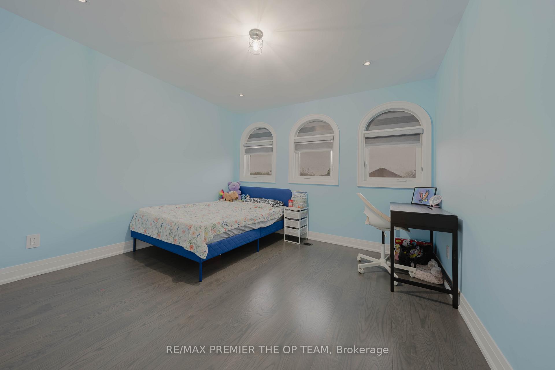 Photo 29 of 99 Benjamin Drive, Vaughan, East Woodbridge — HOMEH