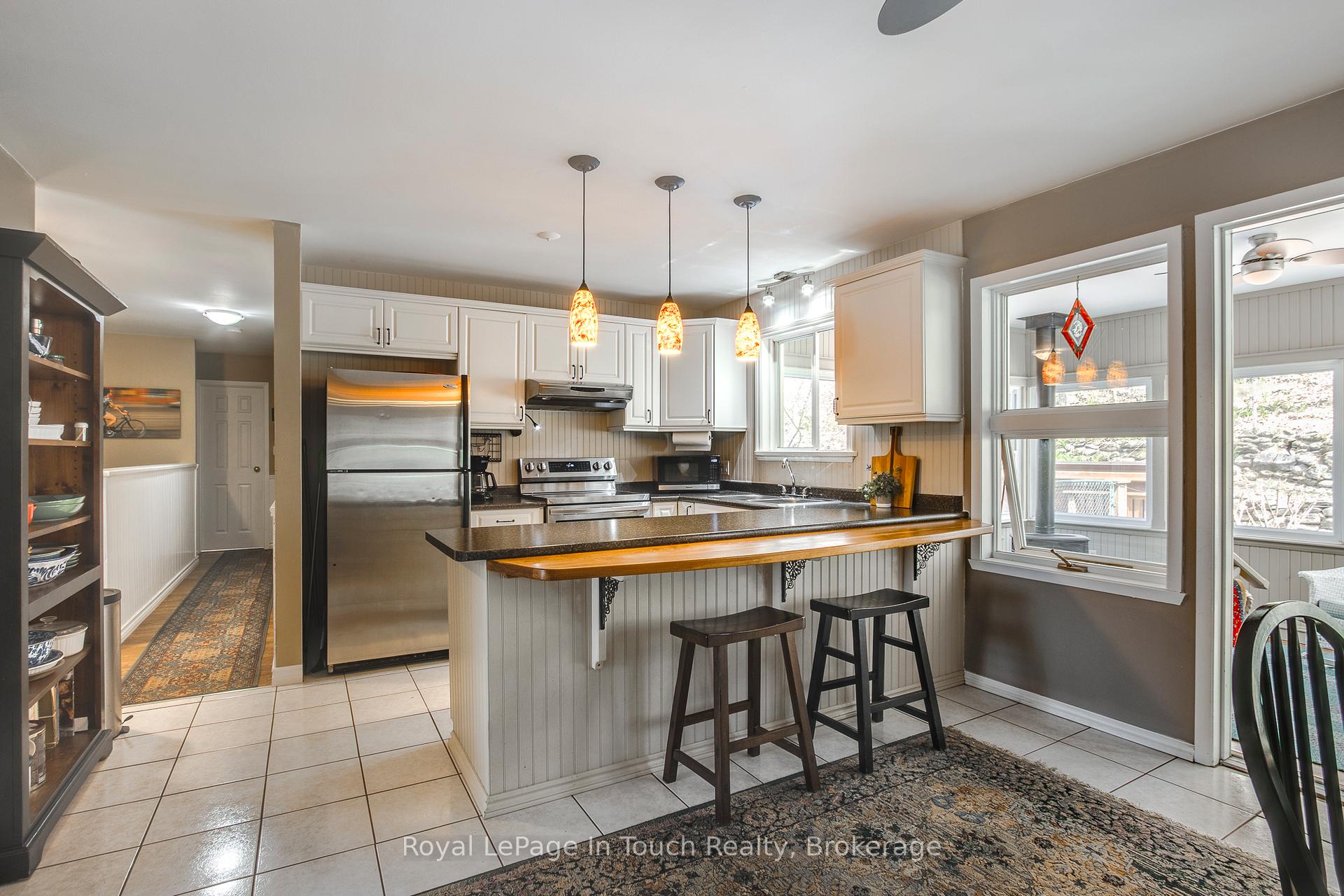 Photo 3 of 119 Silver Birch Drive, Tiny, Rural Tiny — HOMEH