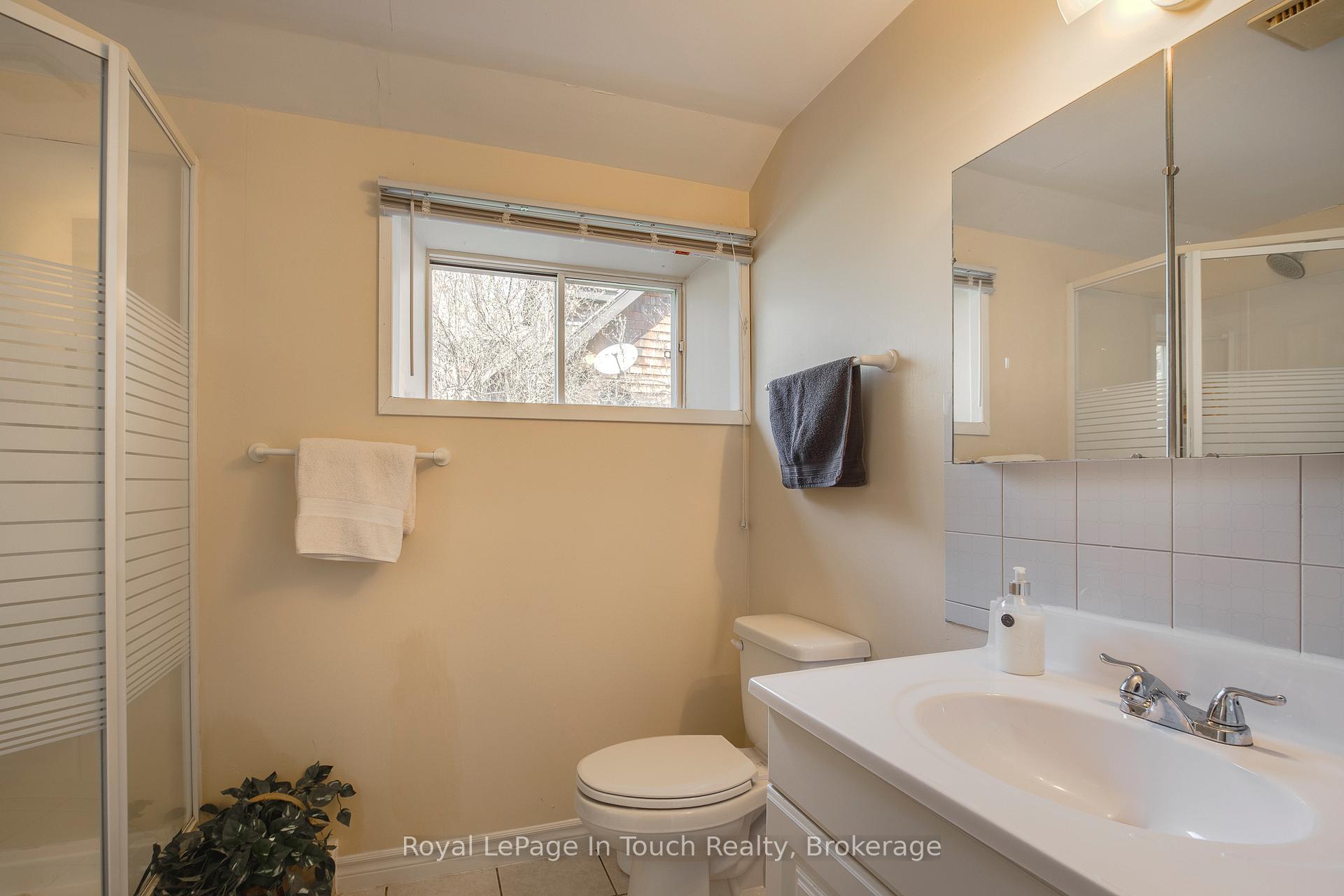 Photo 33 of 119 Silver Birch Drive, Tiny, Rural Tiny — HOMEH