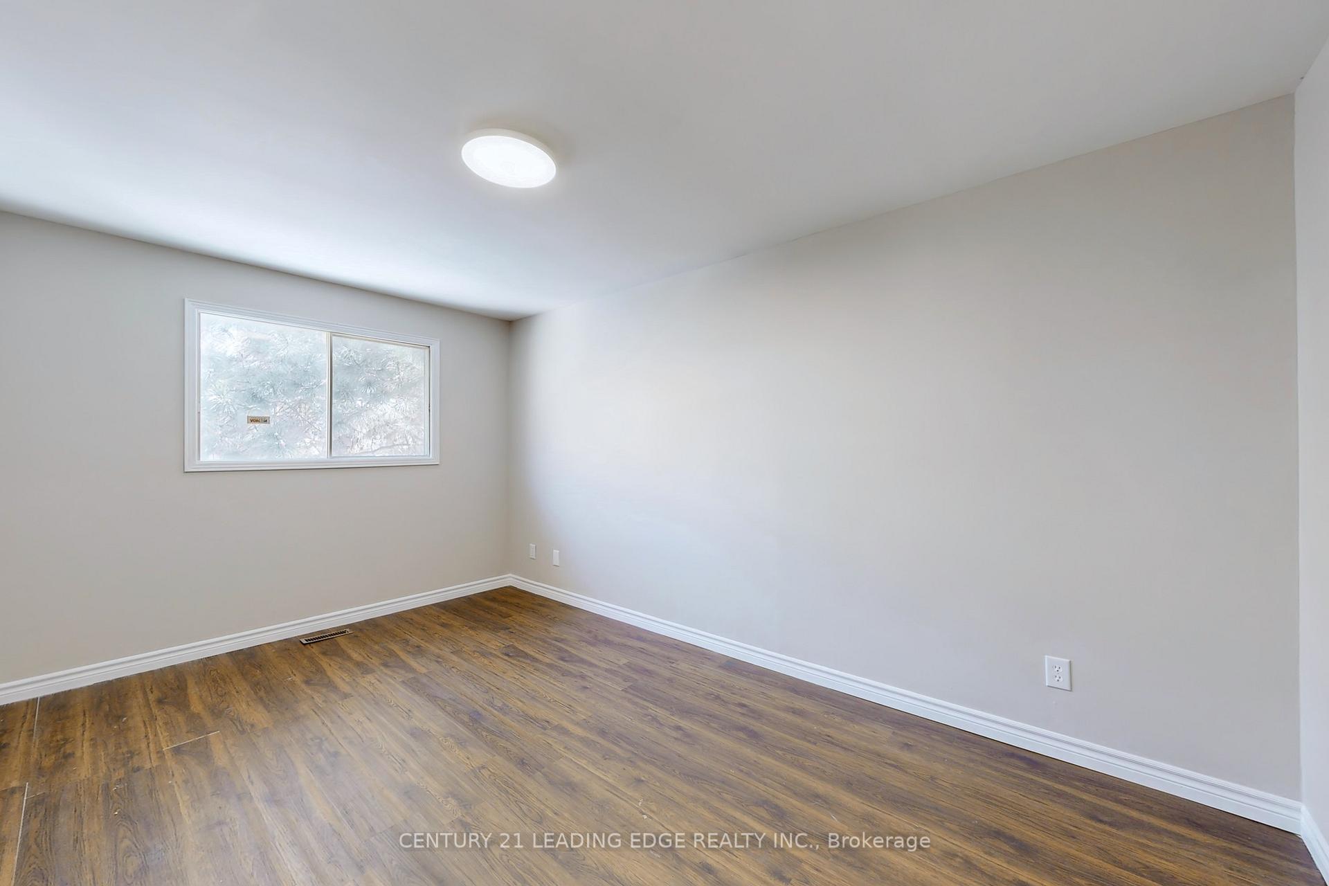Photo 30 of 110 Stargell Crescent, Markham, Raymerville — HOMEH