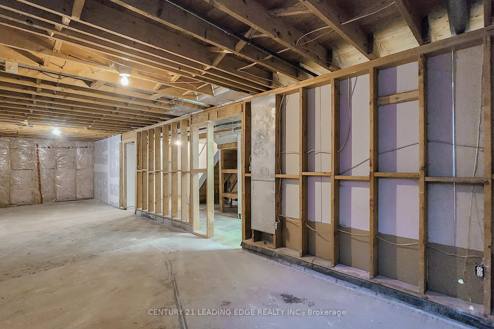Photo 27 of 110 Stargell Crescent, Markham, Raymerville — HOMEH