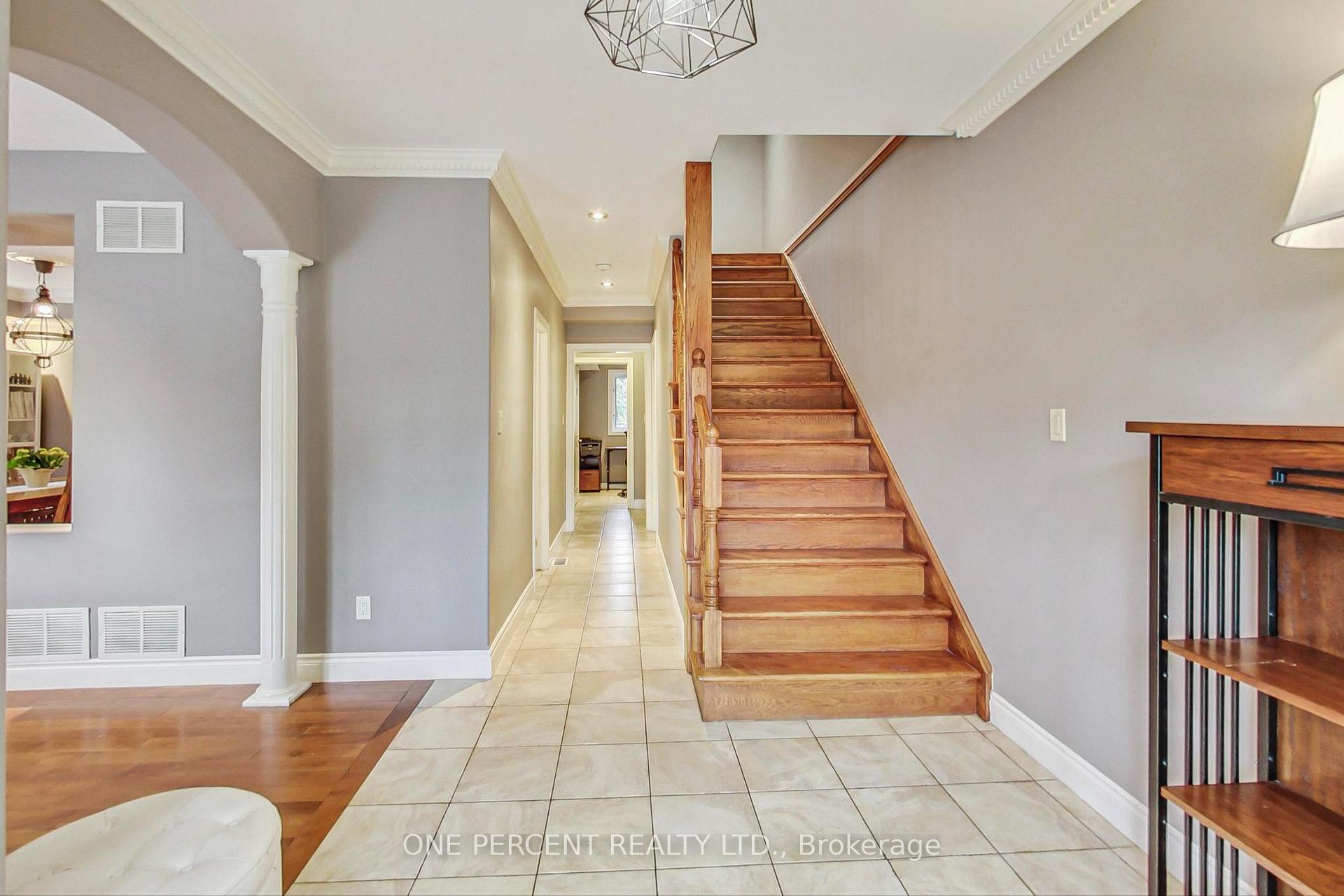 Photo 8 of 23 Grove Street, Hamilton, Corktown — HOMEH