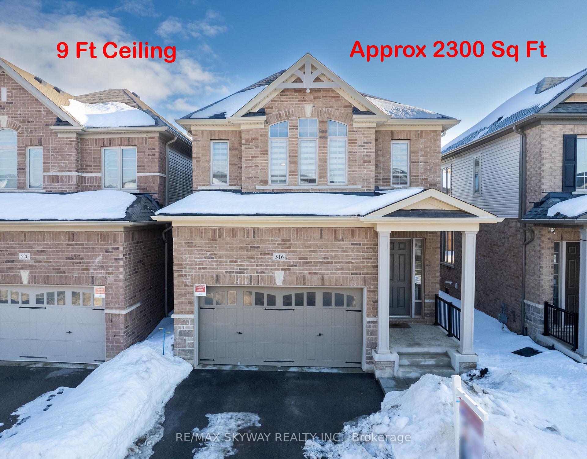 Front of 516 Beckview Crescent