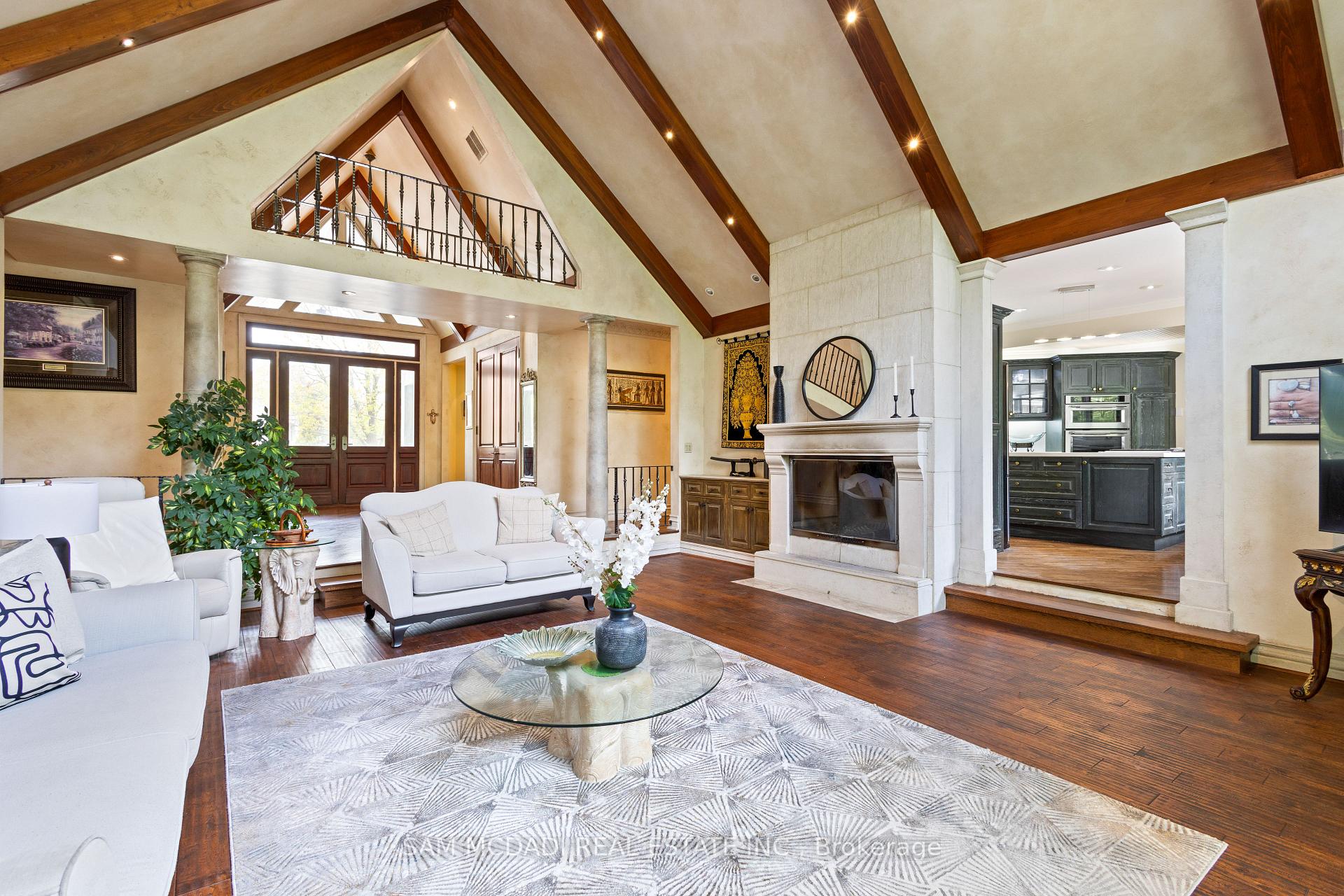 Photo 12 of 16 Calstock Place, Brampton, Credit Valley — HOMEH