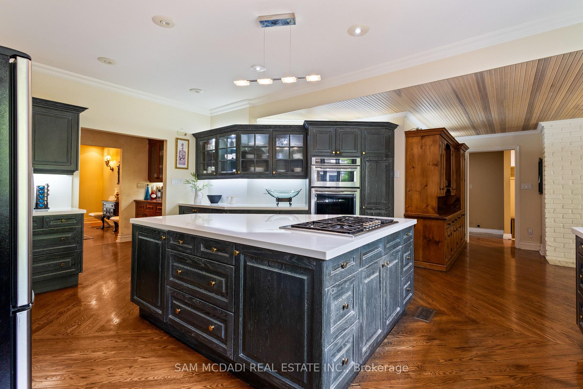 Photo 17 of 16 Calstock Place, Brampton, Credit Valley — HOMEH