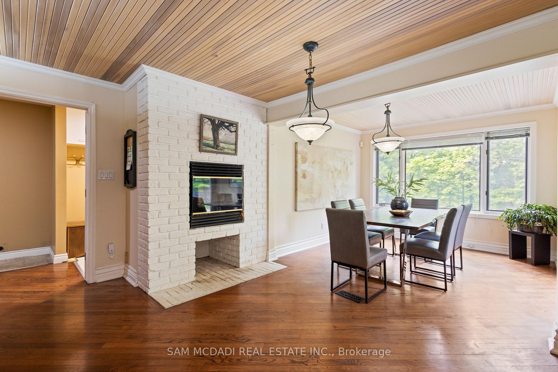 Photo 43 of 16 Calstock Place, Brampton, Credit Valley — HOMEH