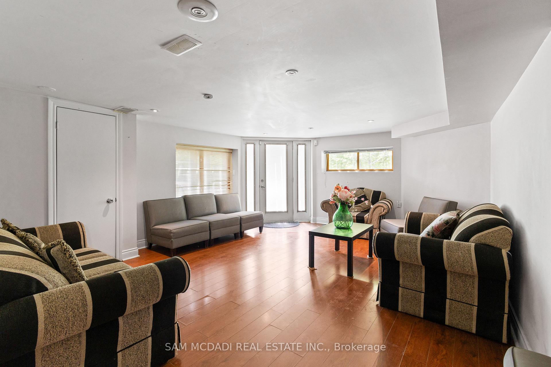 Photo 21 of 16 Calstock Place, Brampton, Credit Valley — HOMEH