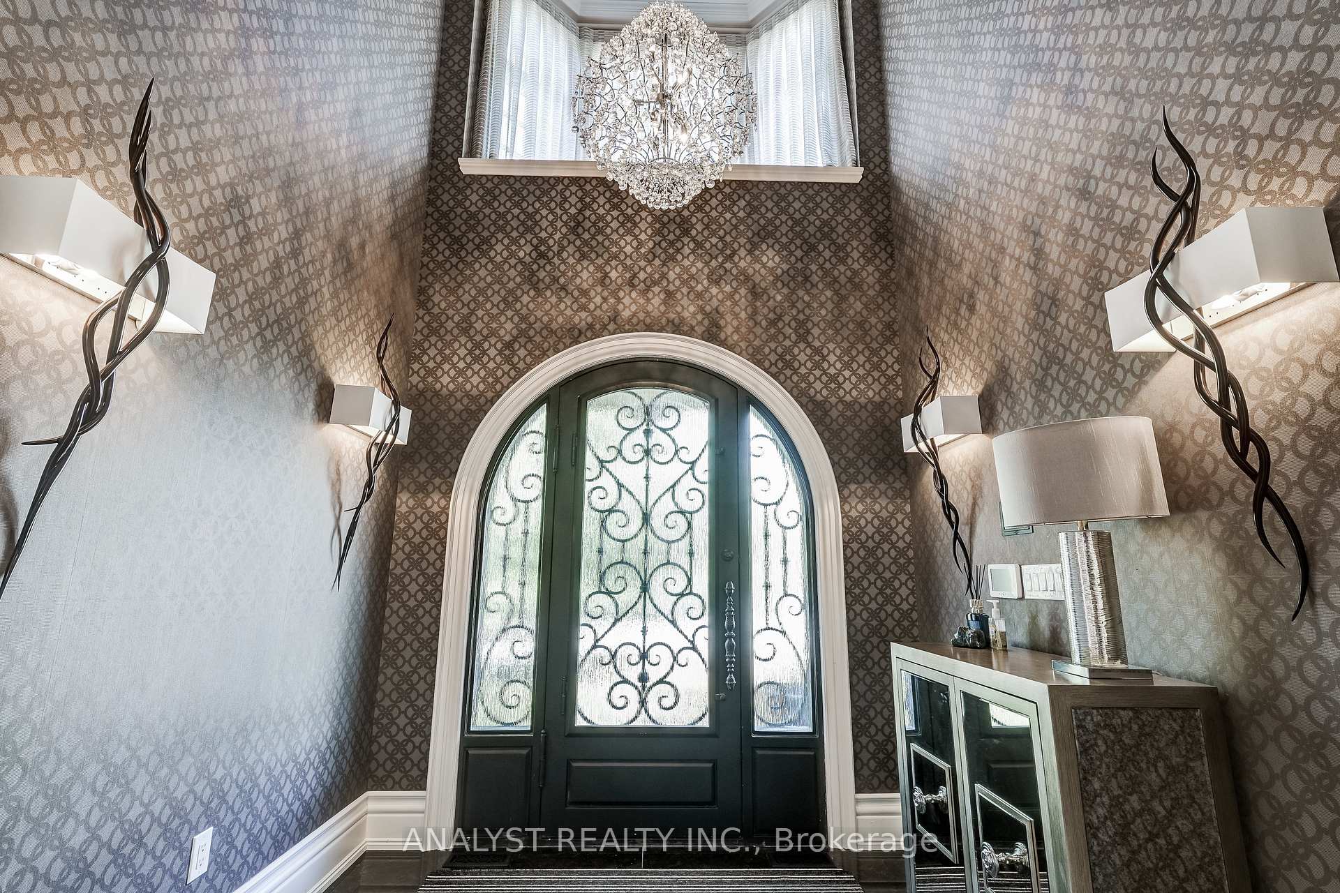 Photo 12 of 115 Hazelridge Court, Vaughan, Kleinburg — HOMEH