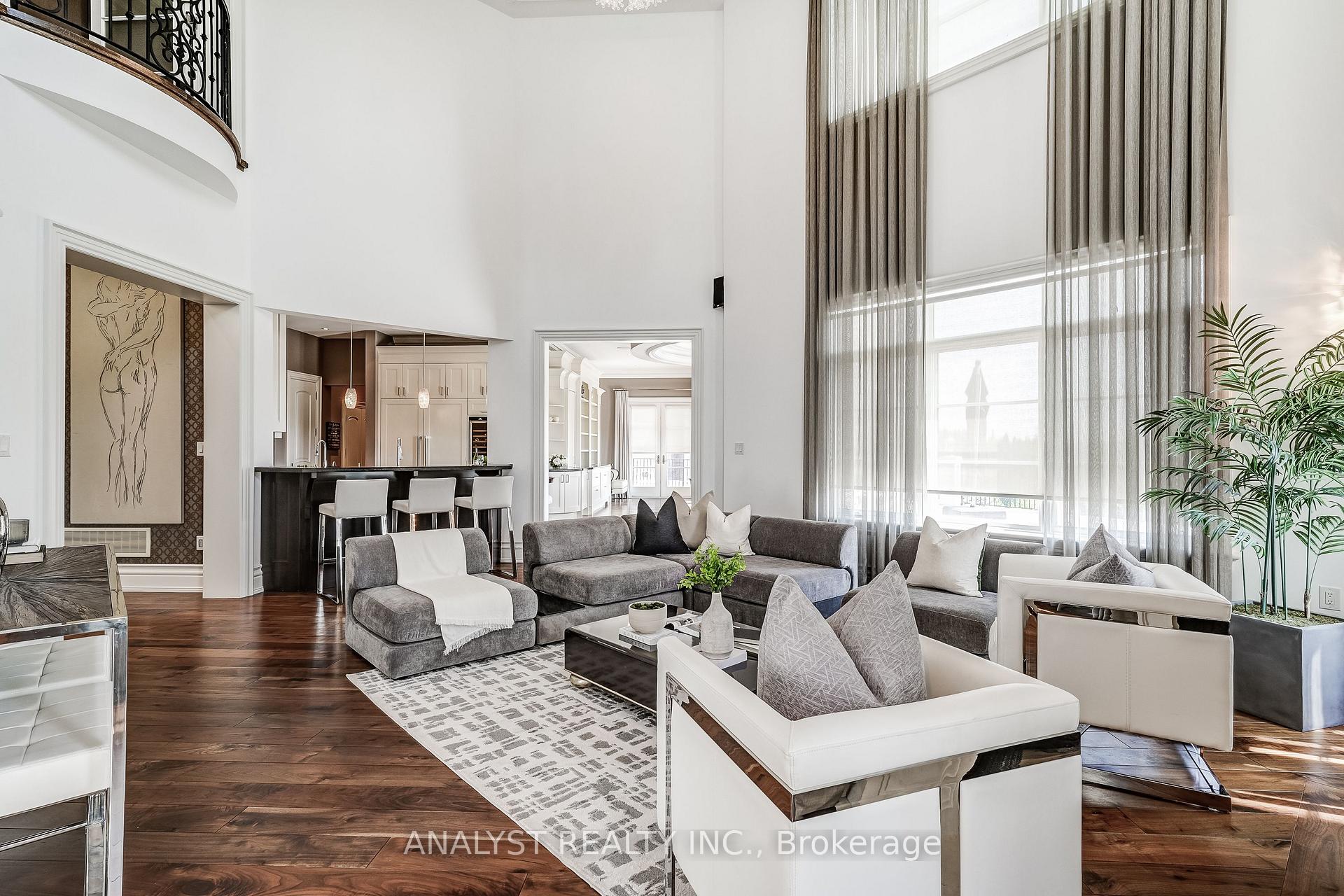 Photo 32 of 115 Hazelridge Court, Vaughan, Kleinburg — HOMEH