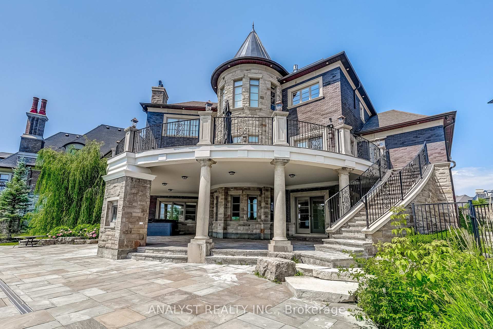 Photo 38 of 115 Hazelridge Court, Vaughan, Kleinburg — HOMEH
