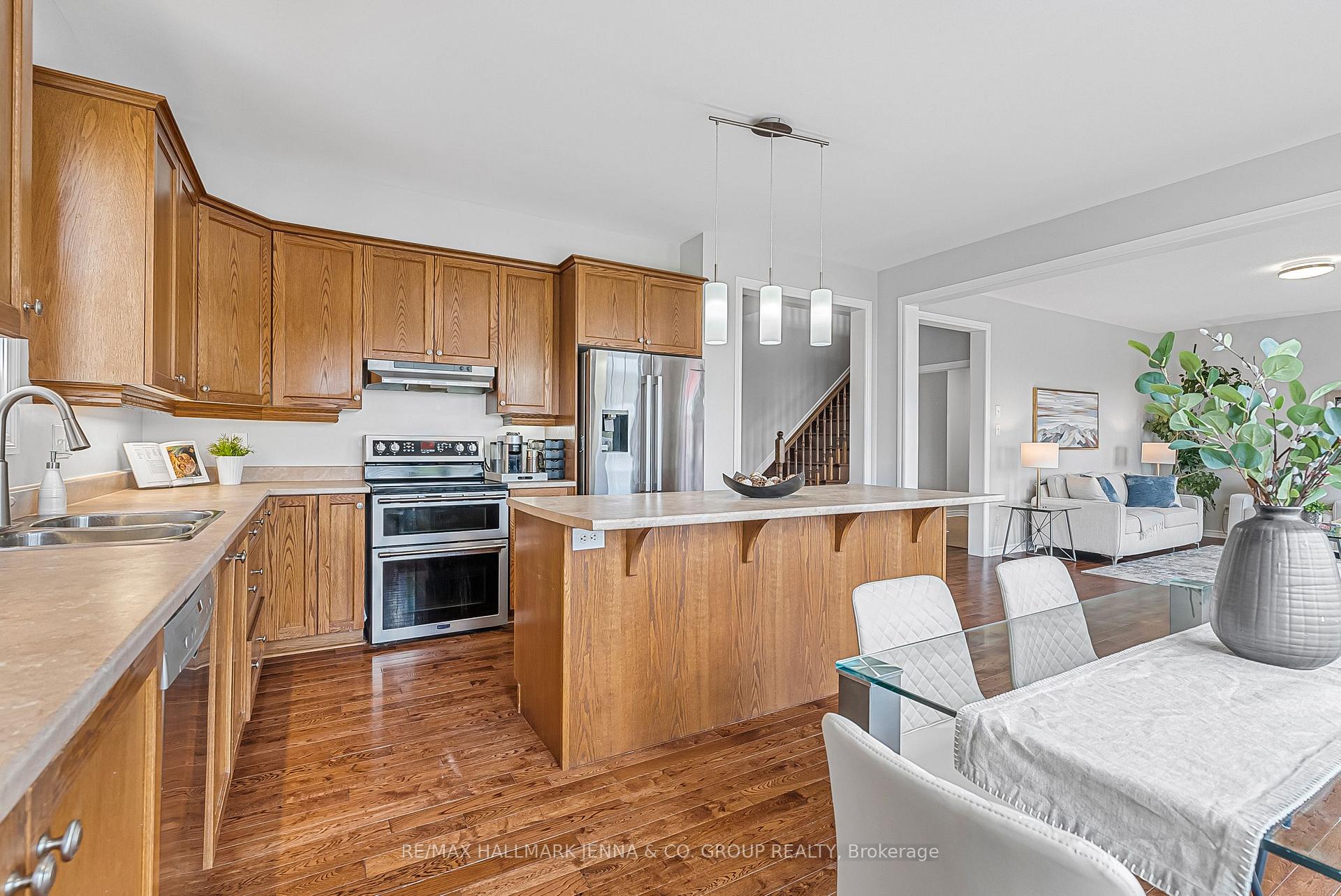 Photo 11 of 2641 Fallingwater Circle, Ottawa, Barrhaven - Half Moon Bay — HOMEH