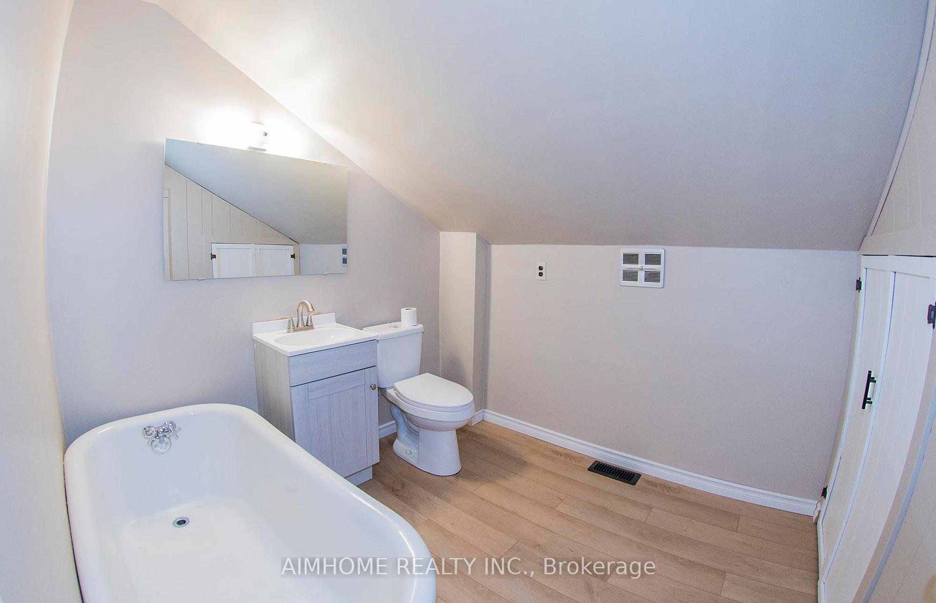 Photo 15 of 160 Ivon Avenue, Hamilton, Normanhurst — HOMEH