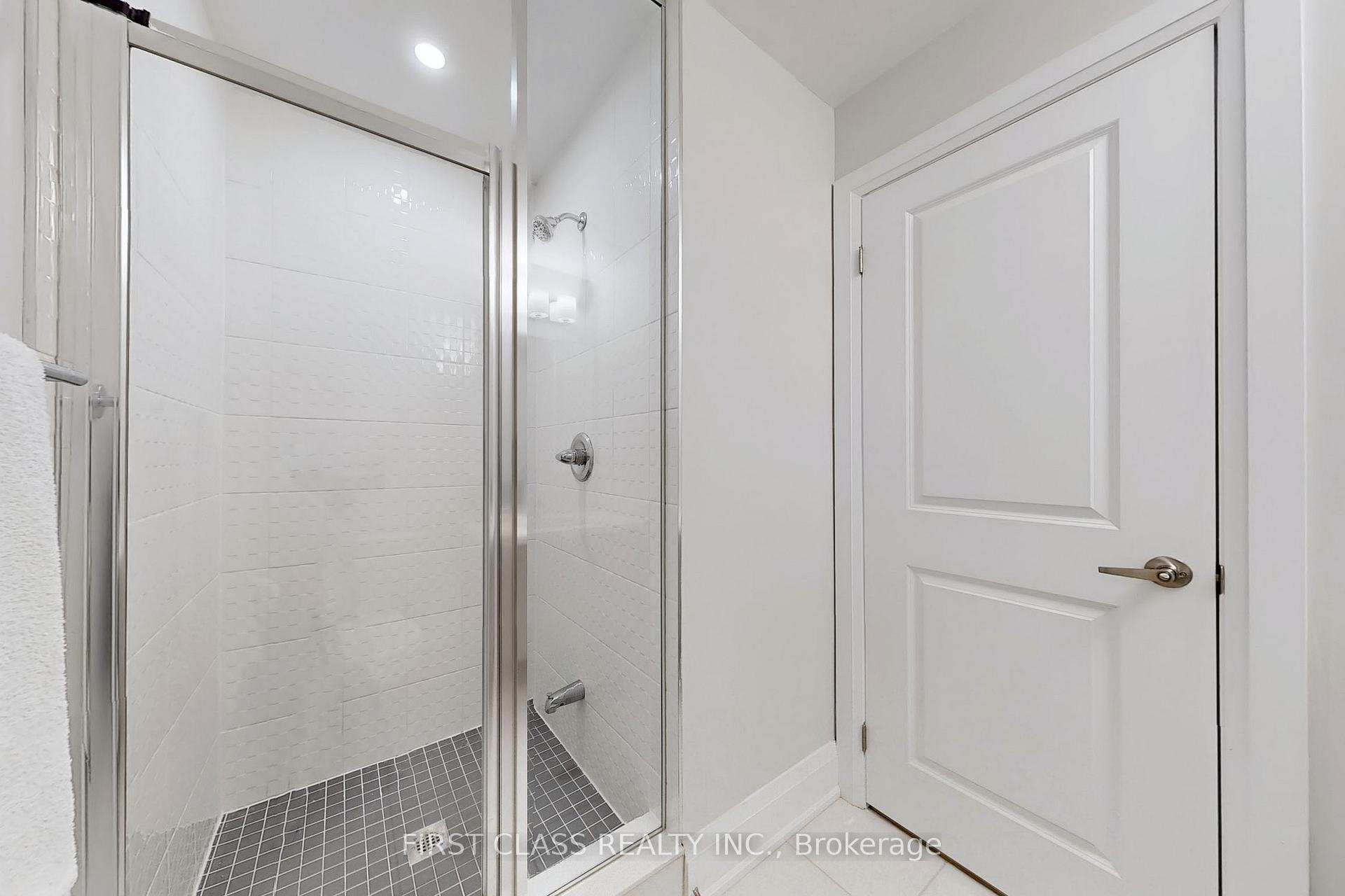 Photo 14 of 21 Guardhouse Crescent, Markham, Angus Glen — HOMEH