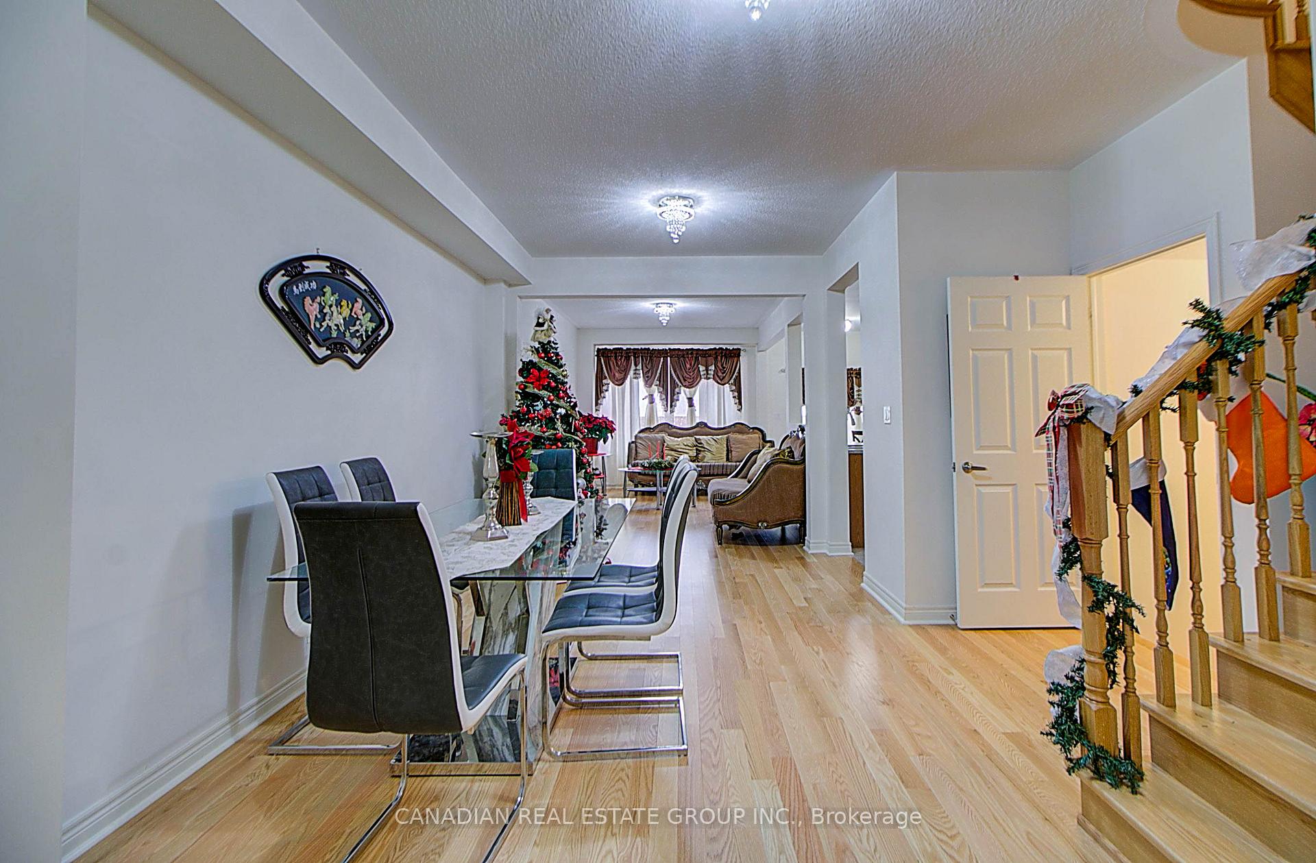 Photo 3 of 1205 Kettering Drive, Oshawa, Eastdale — HOMEH