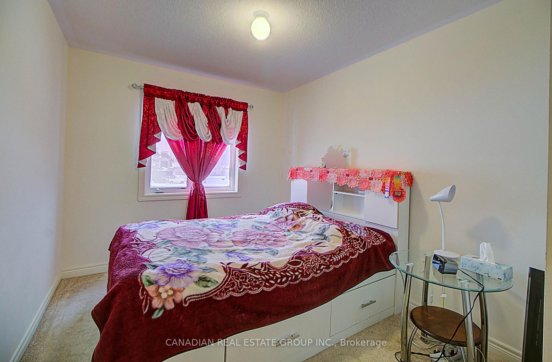 Photo 19 of 1205 Kettering Drive, Oshawa, Eastdale — HOMEH
