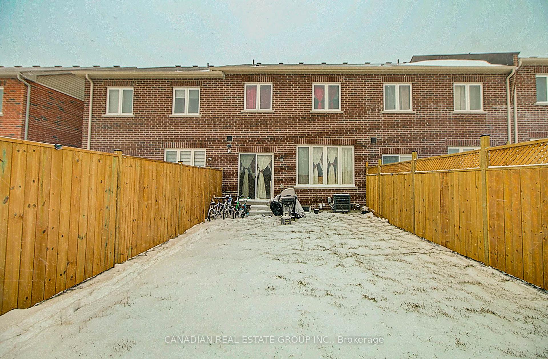 Photo 32 of 1205 Kettering Drive, Oshawa, Eastdale — HOMEH