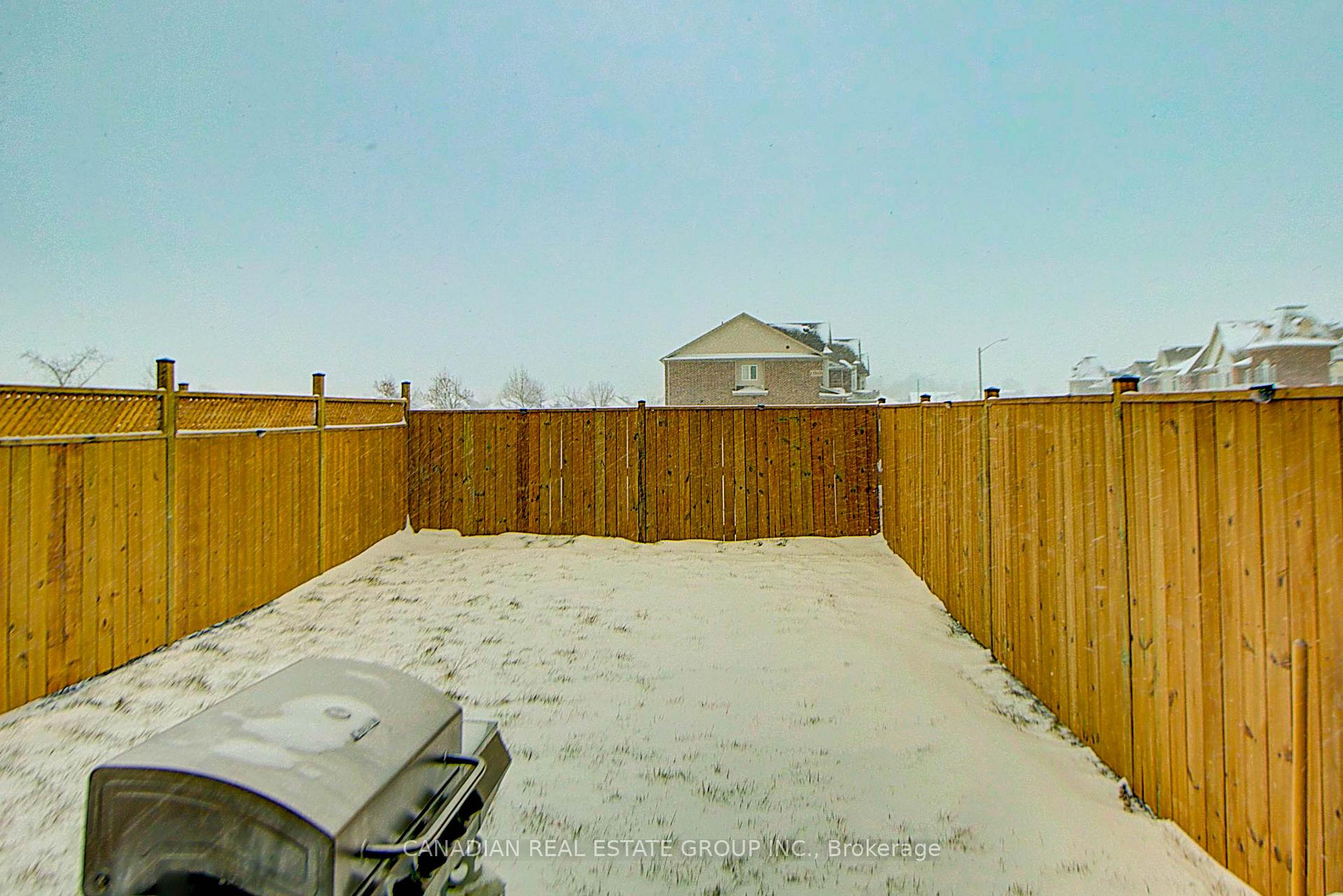 Photo 31 of 1205 Kettering Drive, Oshawa, Eastdale — HOMEH