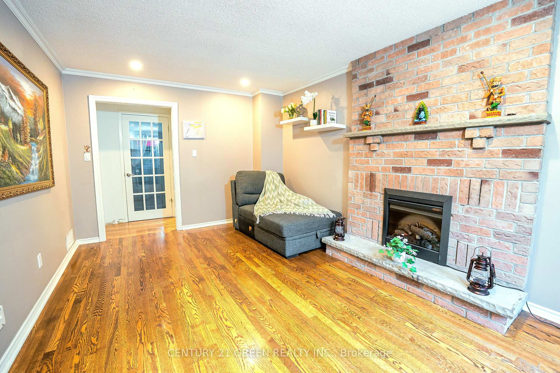 Photo 19 of 13 Alderbrook Drive, Clarington, Courtice — HOMEH