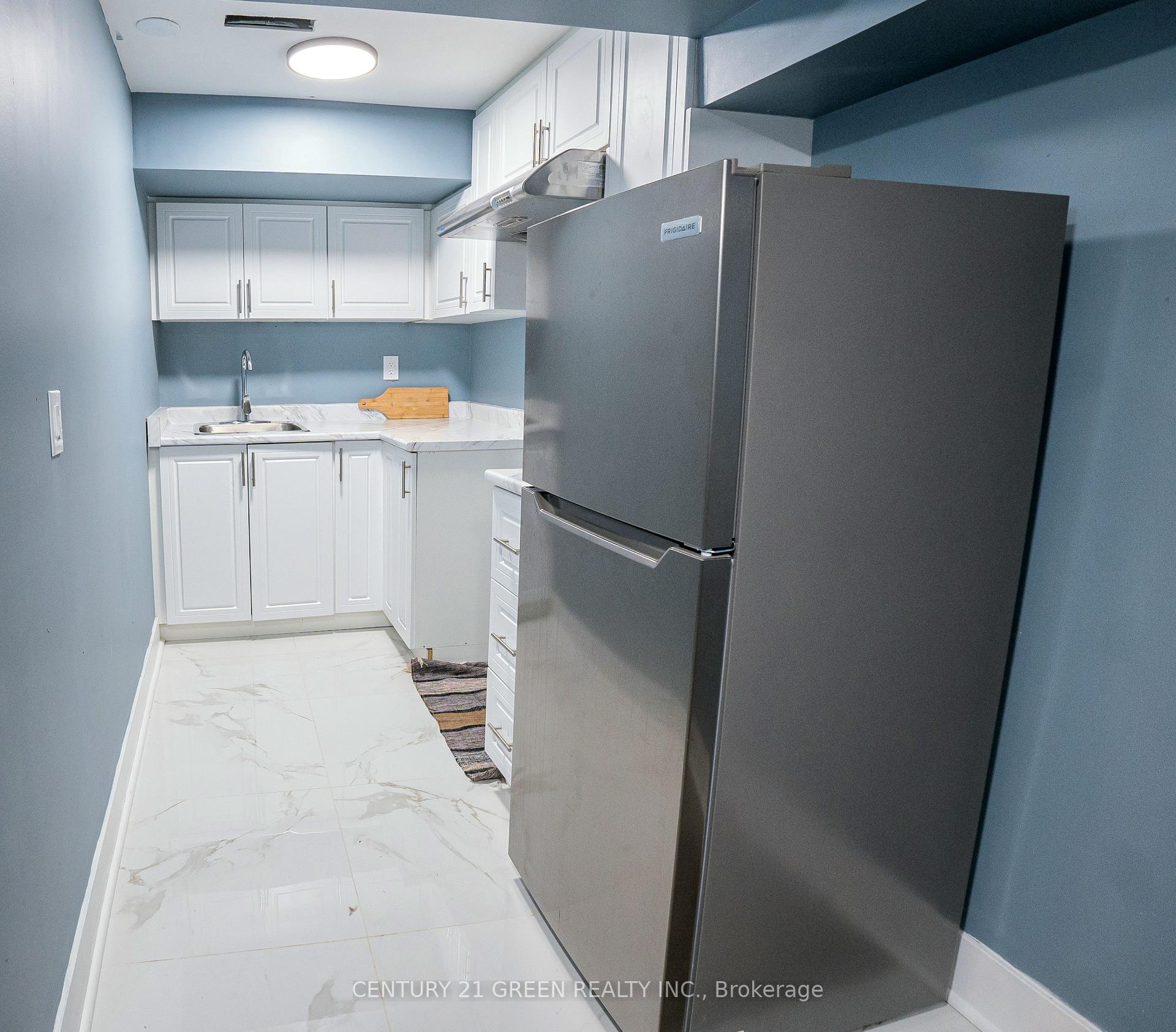 Photo 32 of 13 Alderbrook Drive, Clarington, Courtice — HOMEH