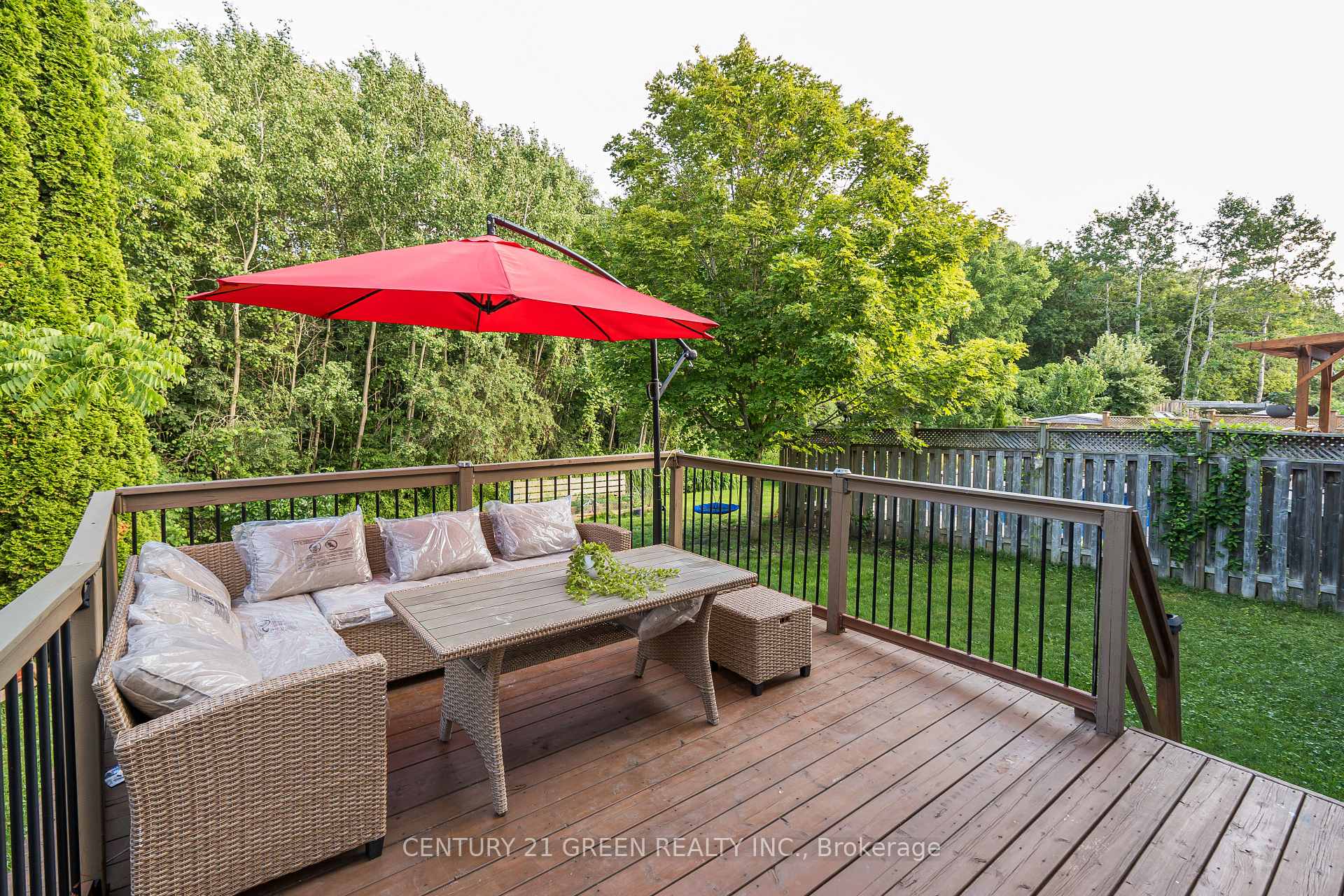 Photo 34 of 13 Alderbrook Drive, Clarington, Courtice — HOMEH