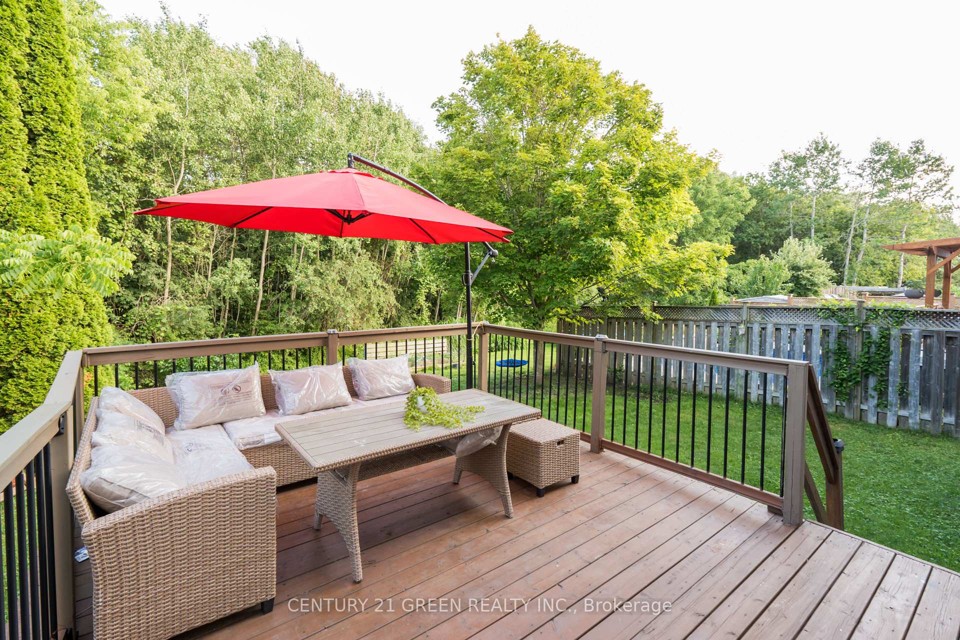 Photo 39 of 13 Alderbrook Drive, Clarington, Courtice — HOMEH