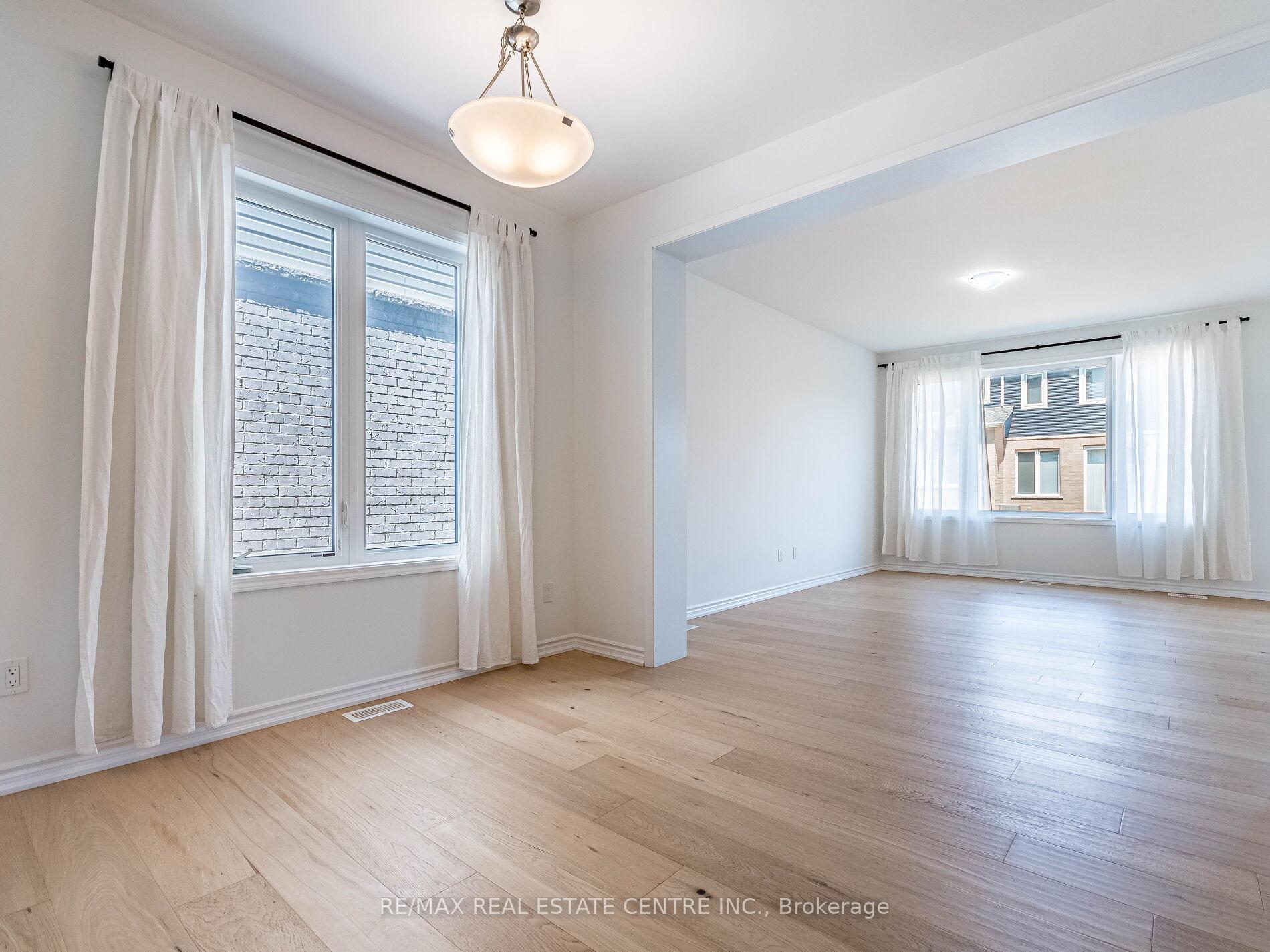 Photo 18 of 71 Routley Street, Kitchener — HOMEH