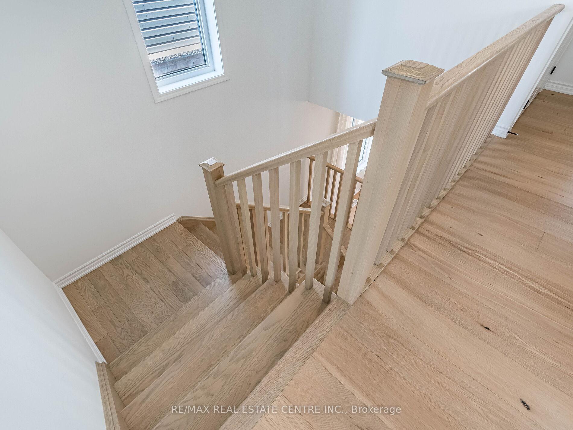 Photo 9 of 71 Routley Street, Kitchener — HOMEH