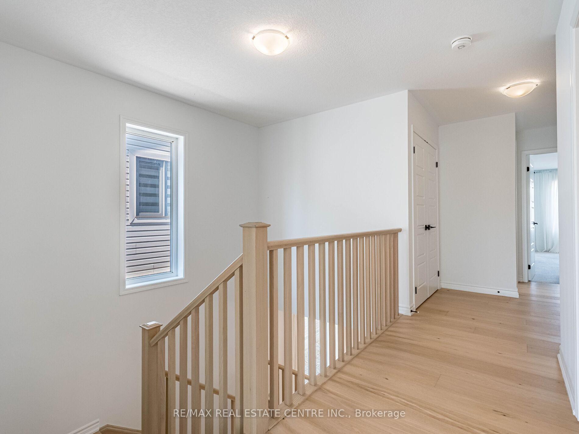 Photo 22 of 71 Routley Street, Kitchener — HOMEH
