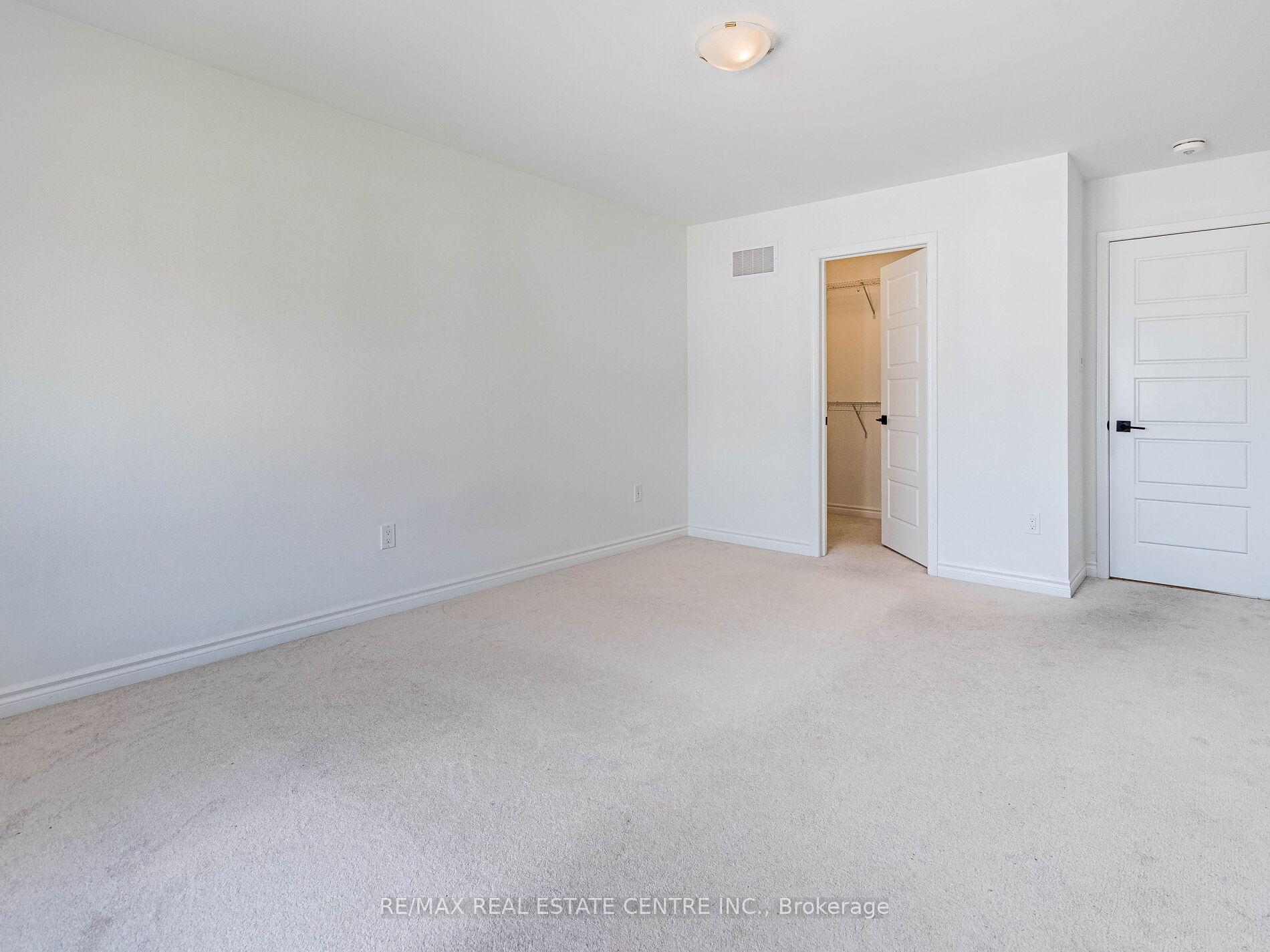 Photo 23 of 71 Routley Street, Kitchener — HOMEH