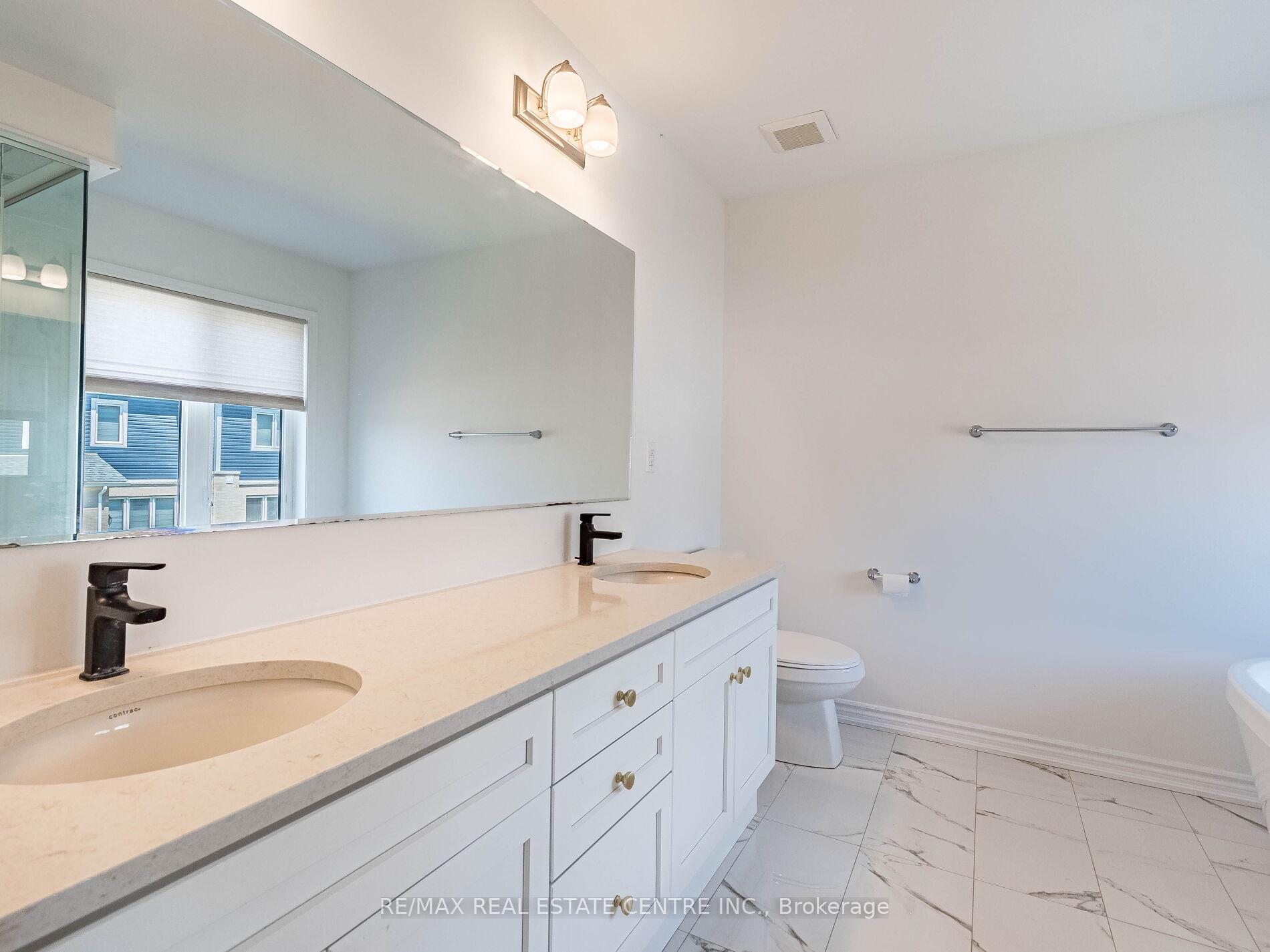 Photo 25 of 71 Routley Street, Kitchener — HOMEH