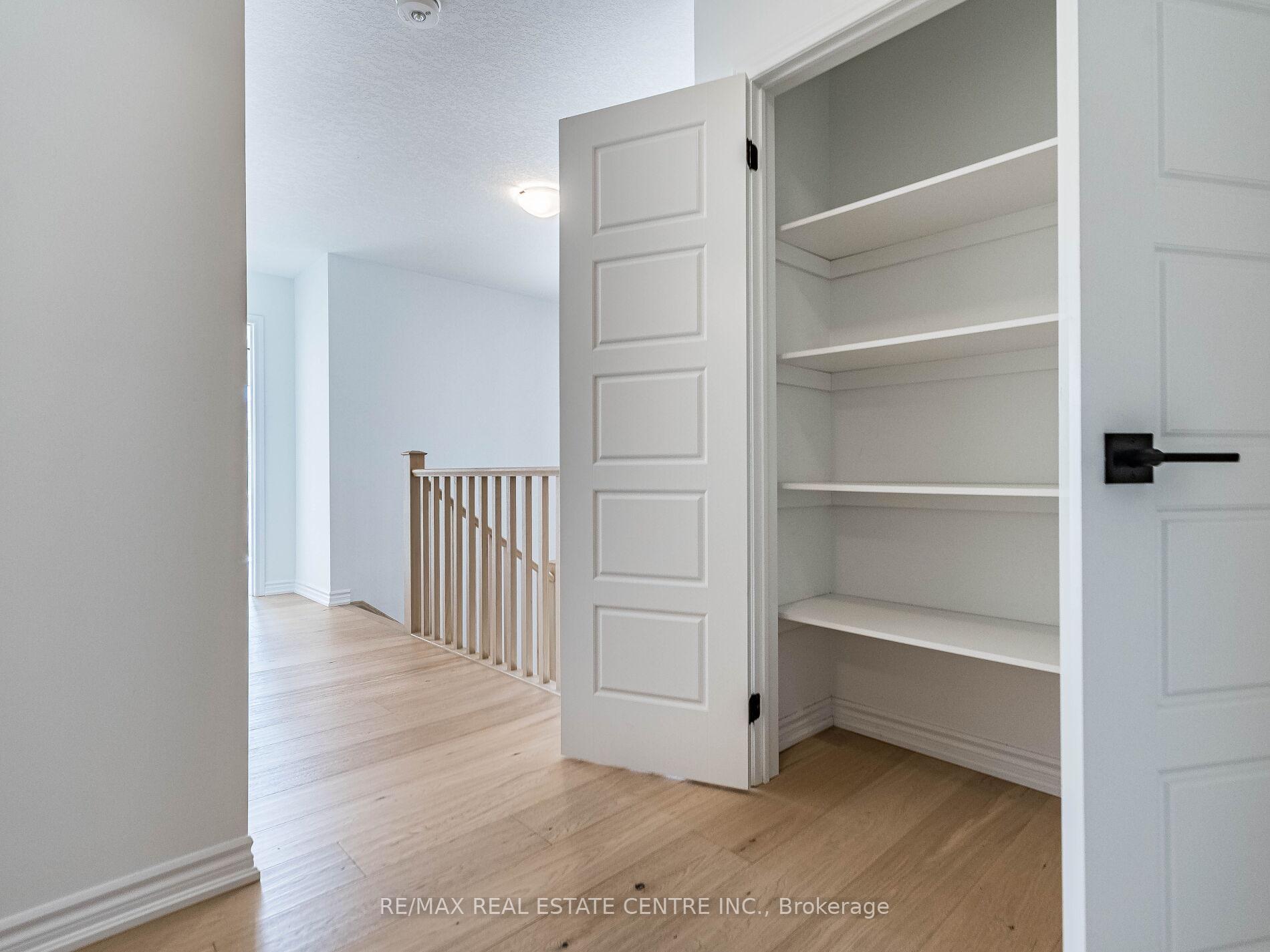 Photo 34 of 71 Routley Street, Kitchener — HOMEH