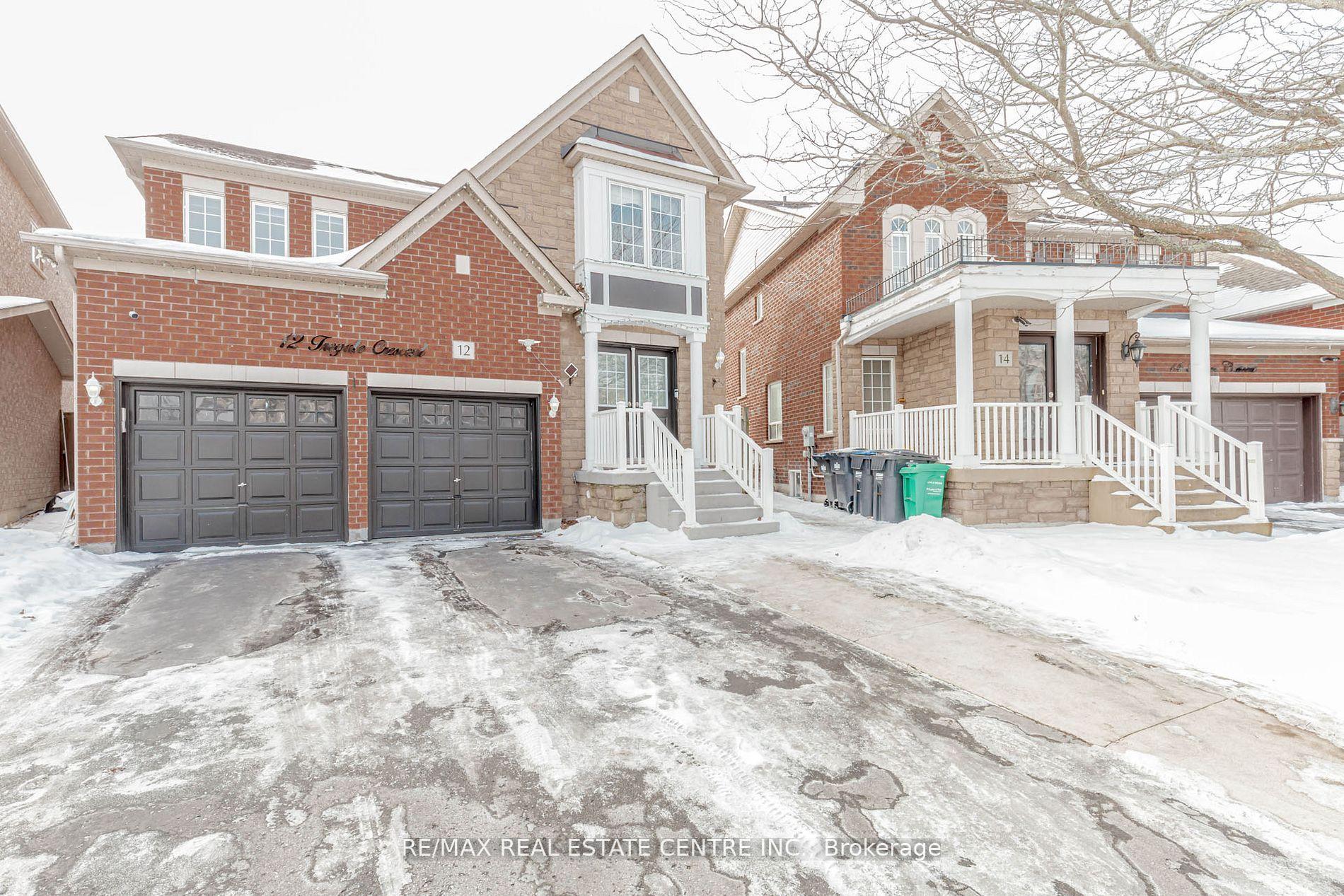 Photo 13 of 12 Tregate Crescent W, Brampton, Fletcher's Meadow — HOMEH