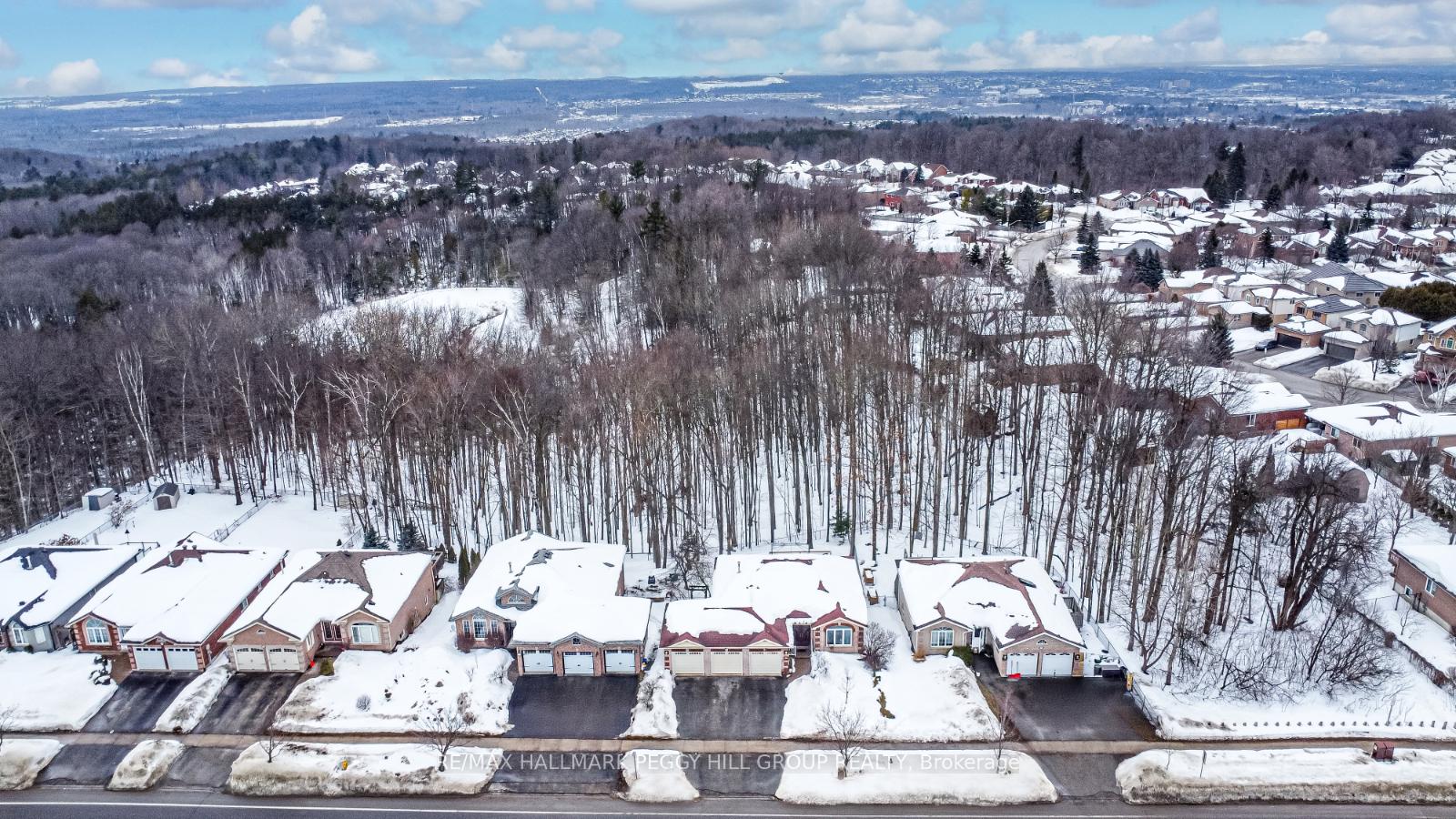 Photo 9 of 156 Mapleton Avenue, Barrie, Holly — HOMEH