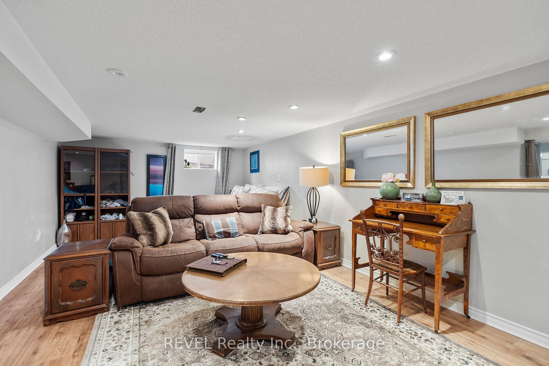 Photo 36 of 6431 Montrose Road, Niagara Falls, West Wood — HOMEH