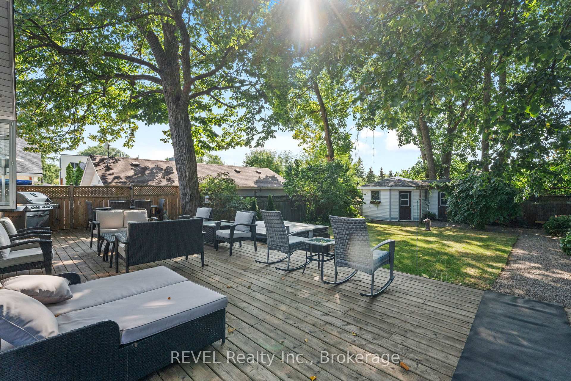 Photo 26 of 6431 Montrose Road, Niagara Falls, West Wood — HOMEH