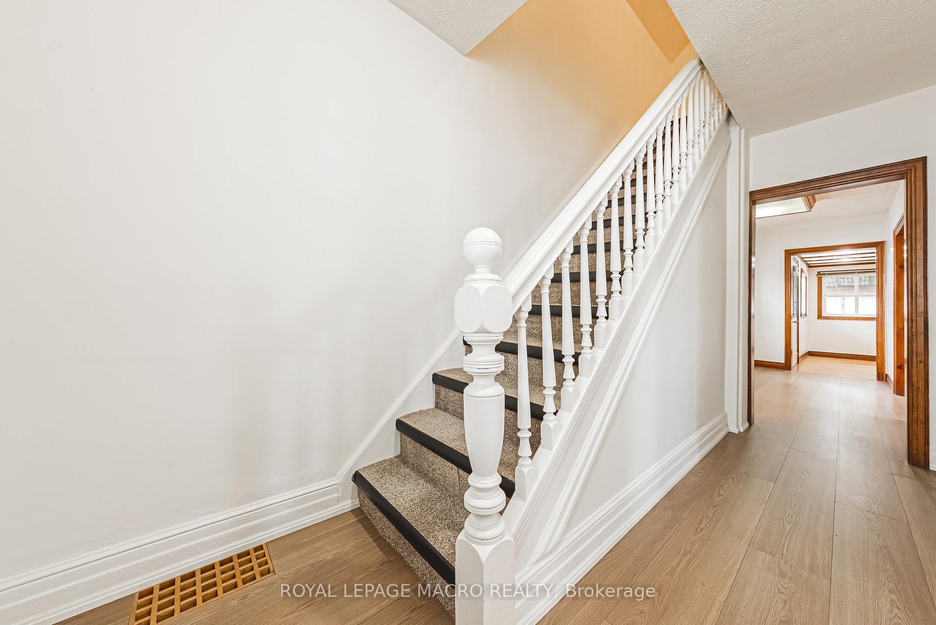Photo 8 of 168 Britannia Avenue, Hamilton, Crown Point — HOMEH